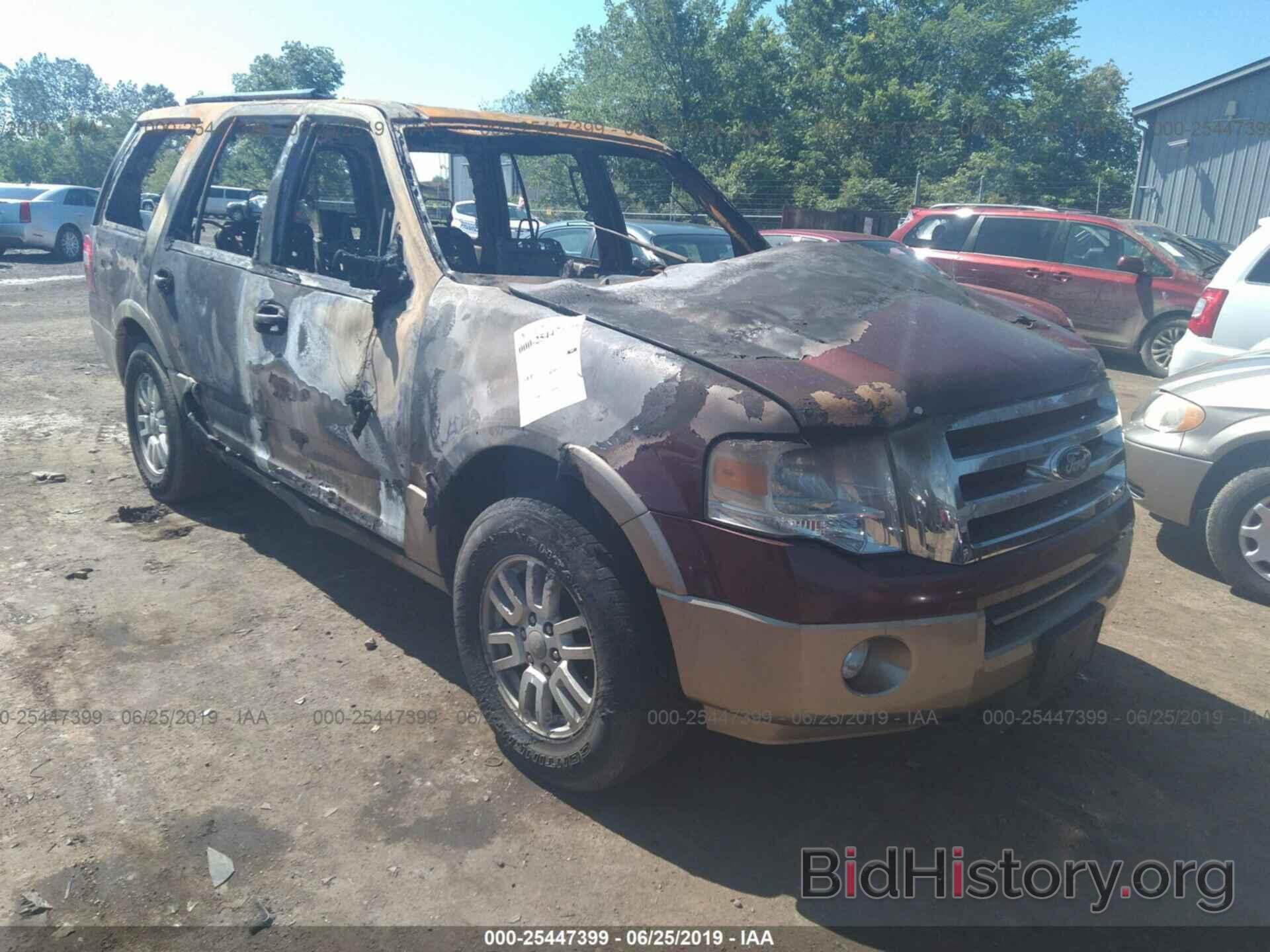 Photo 1FMJU1J57DEF02033 - FORD EXPEDITION 2013