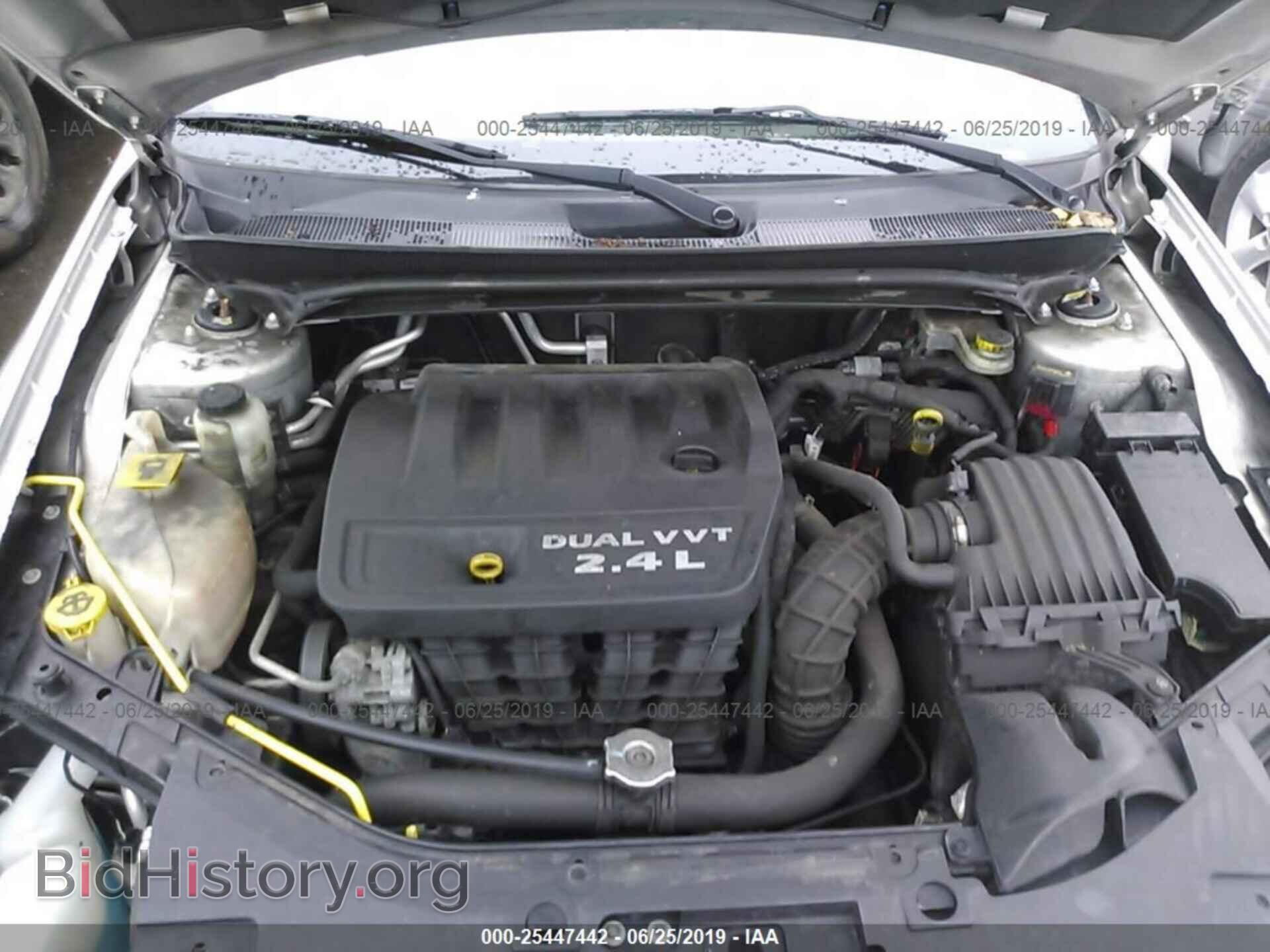 2012 CHRYSLER 200 - VIN: 1C3CCBAB2CN291676 - Фото 10