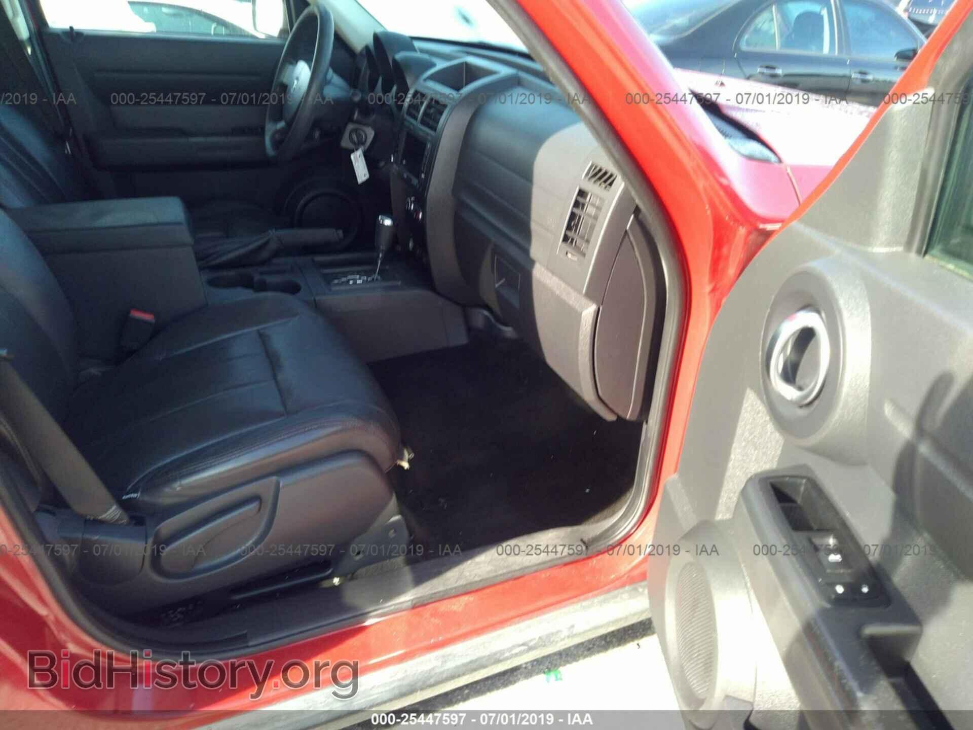 2011 DODGE NITRO - VIN: 1D4PT4GK4BW603590 - Photo 5