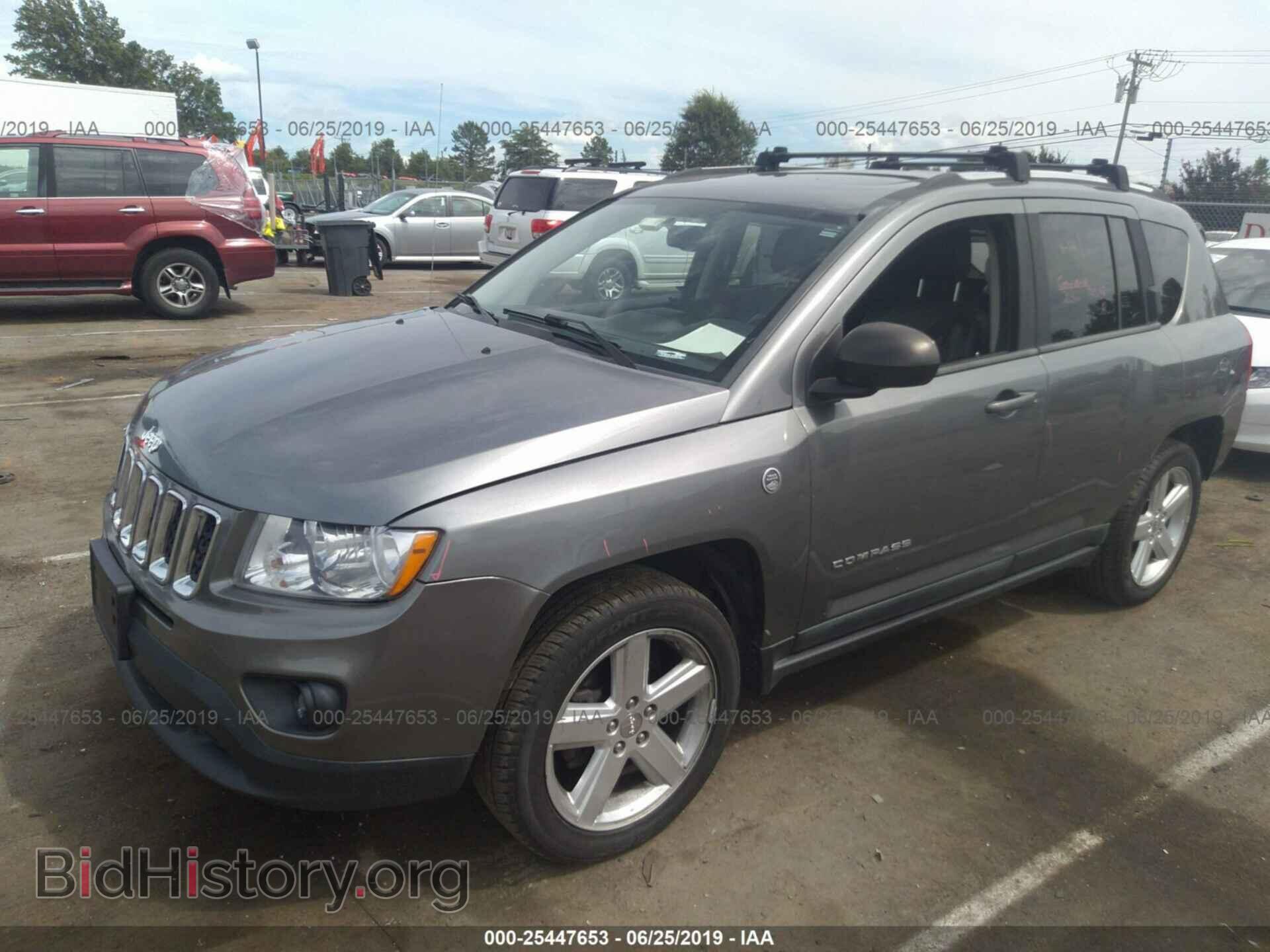2011 JEEP COMPASS - VIN: 1J4NF5FB8BD277348 - Фото 2