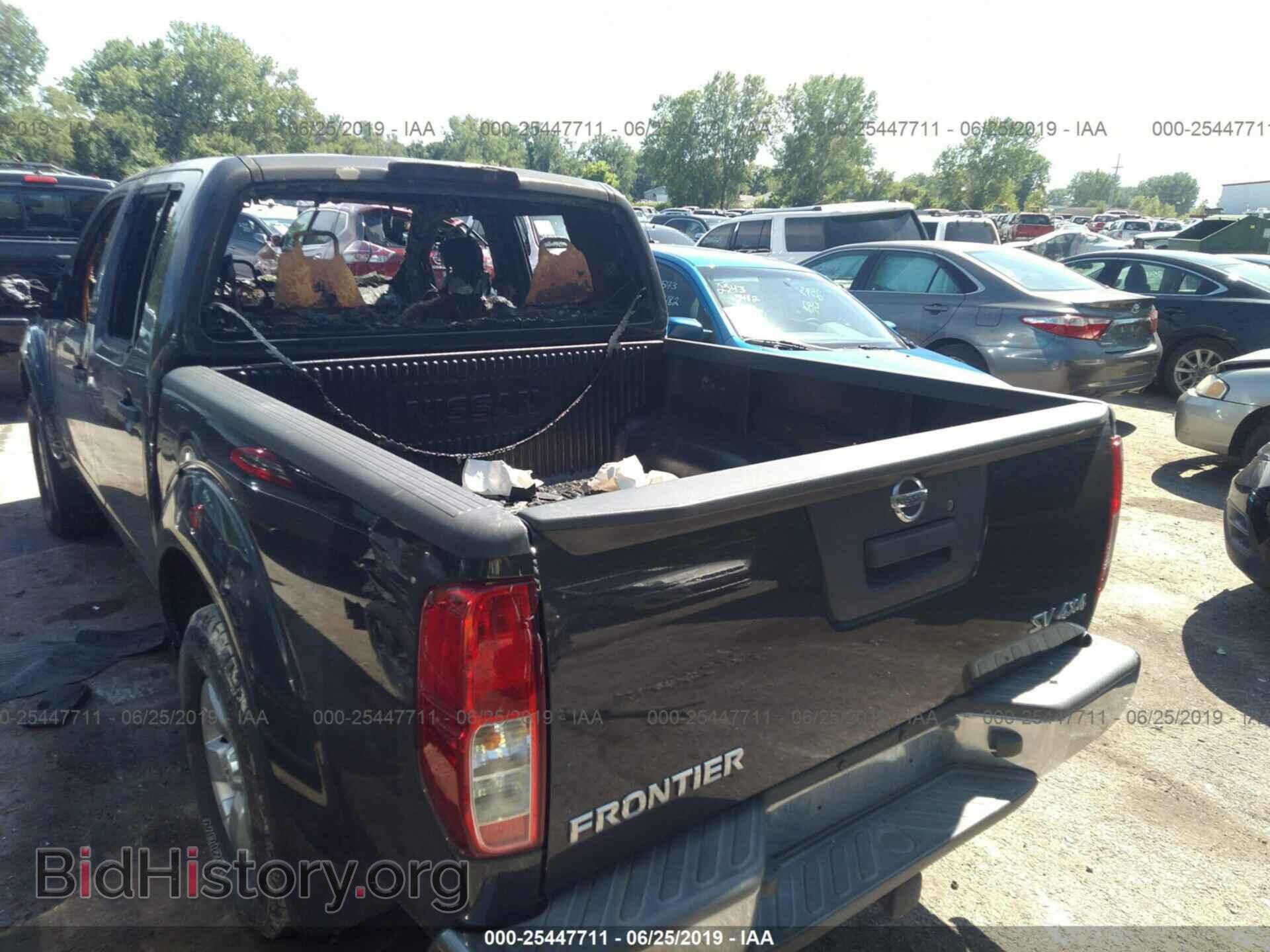 2013 NISSAN FRONTIER - VIN: 1N6AD0EV3DN738099 - Фото 3