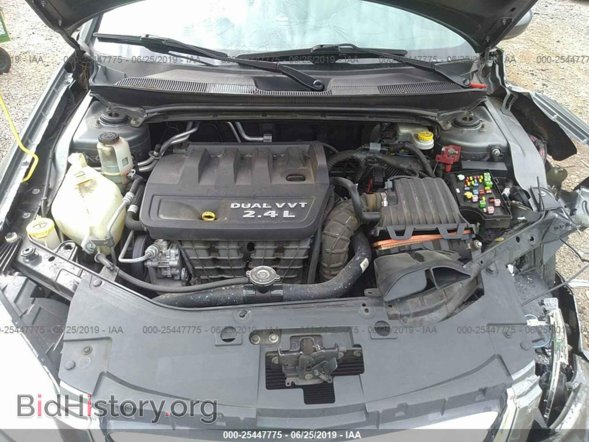 2012 CHRYSLER 200 - VIN: 1C3CCBBB0CN302821 - Photo 10