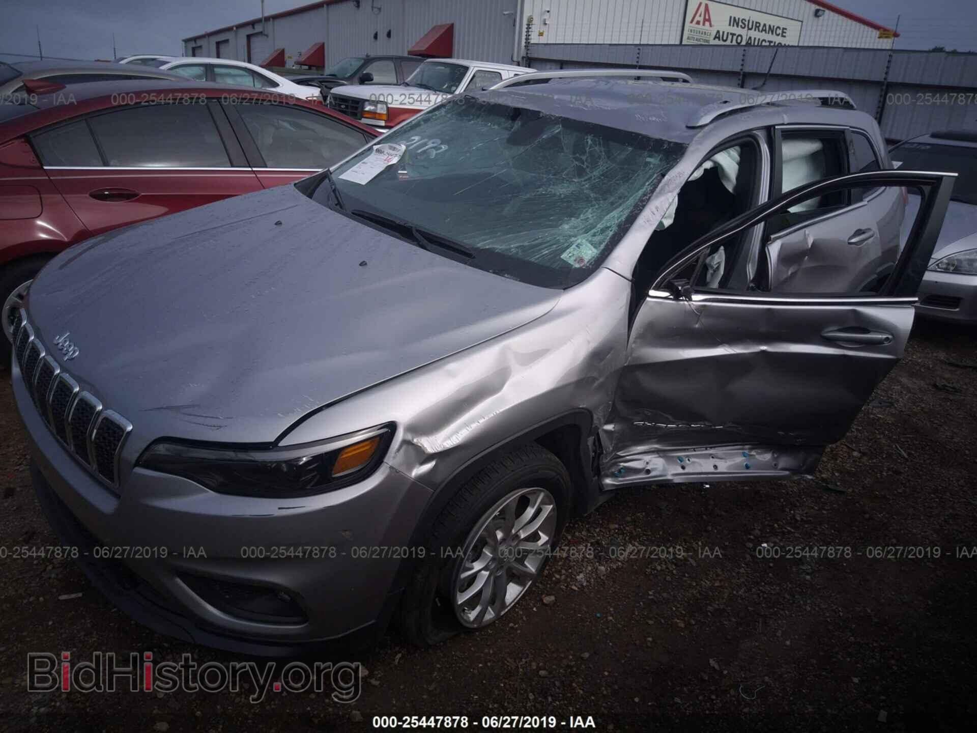 2019 JEEP CHEROKEE - VIN: 1C4PJLCBXKD148064 - Фото 2