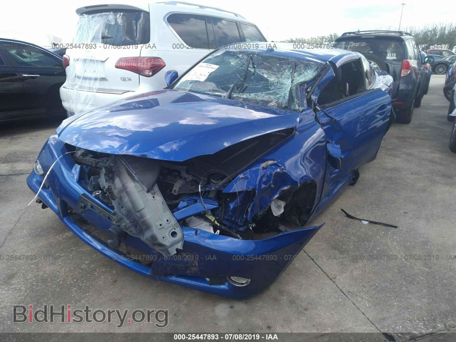 2010 LEXUS IS - VIN: JTHFF2C26A2504834 - Фото 2