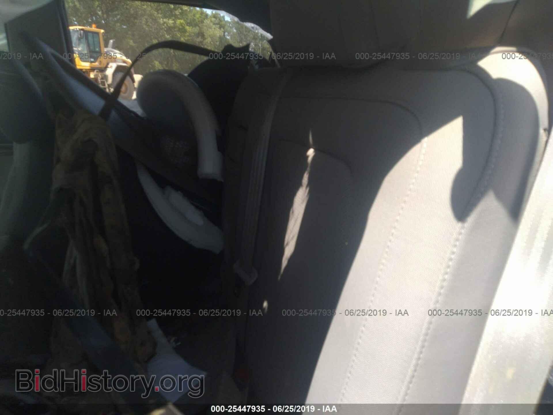 2010 SATURN VUE - VIN: 3GSALAE15AS609327 - Фото 8