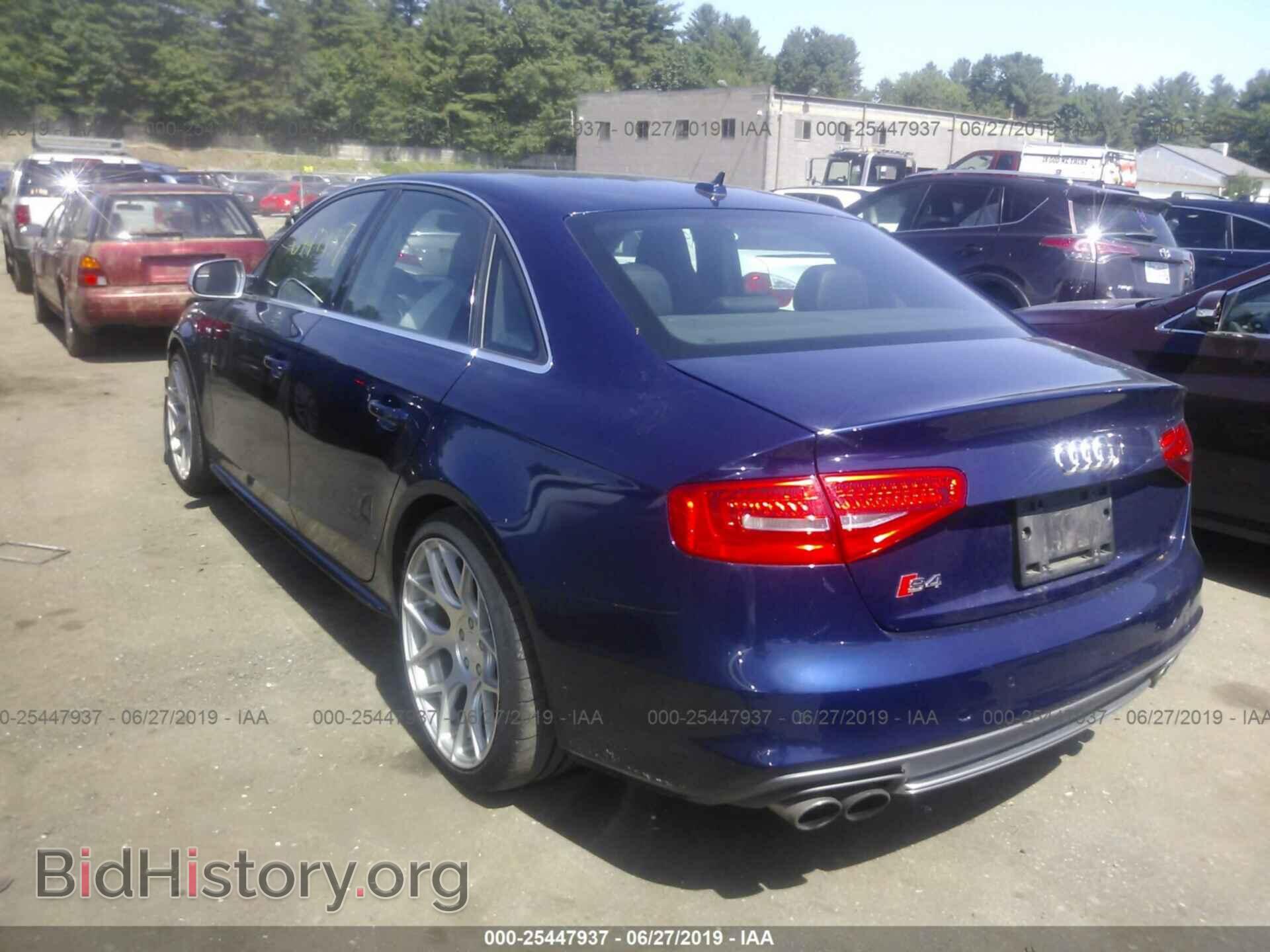 2013 AUDI S4 - VIN: WAUDGAFL4DA138237 - Фото 3