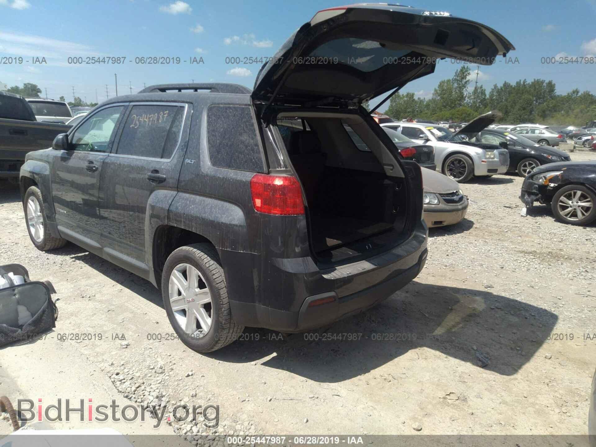 2011 GMC TERRAIN - VIN: 2CTALUEC7B6383102 - Photo 3