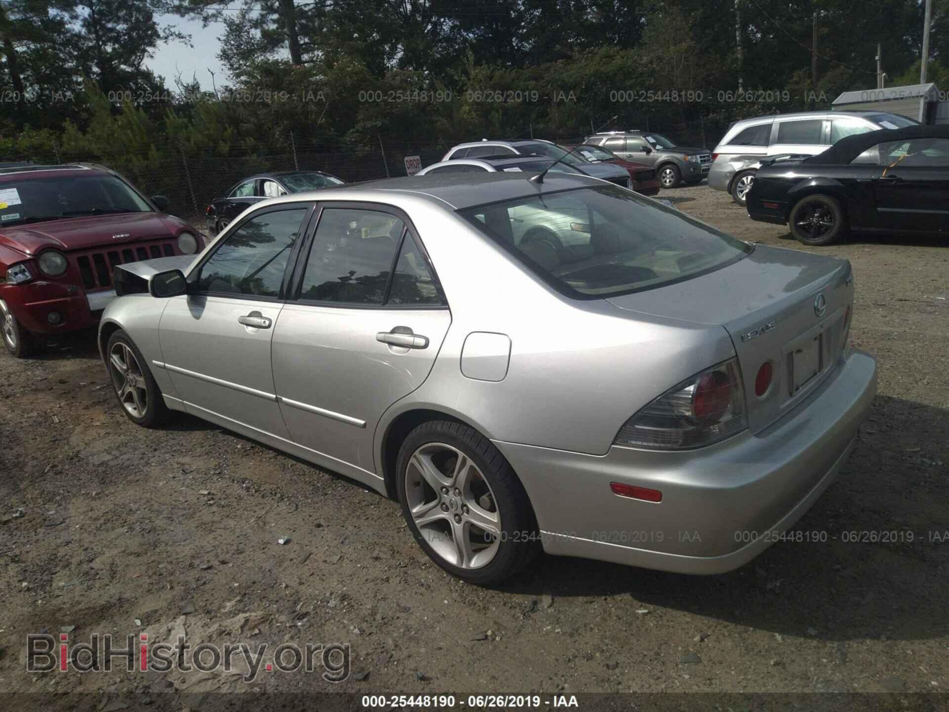 2002 LEXUS IS - VIN: JTHBD192820038360 - Photo 3