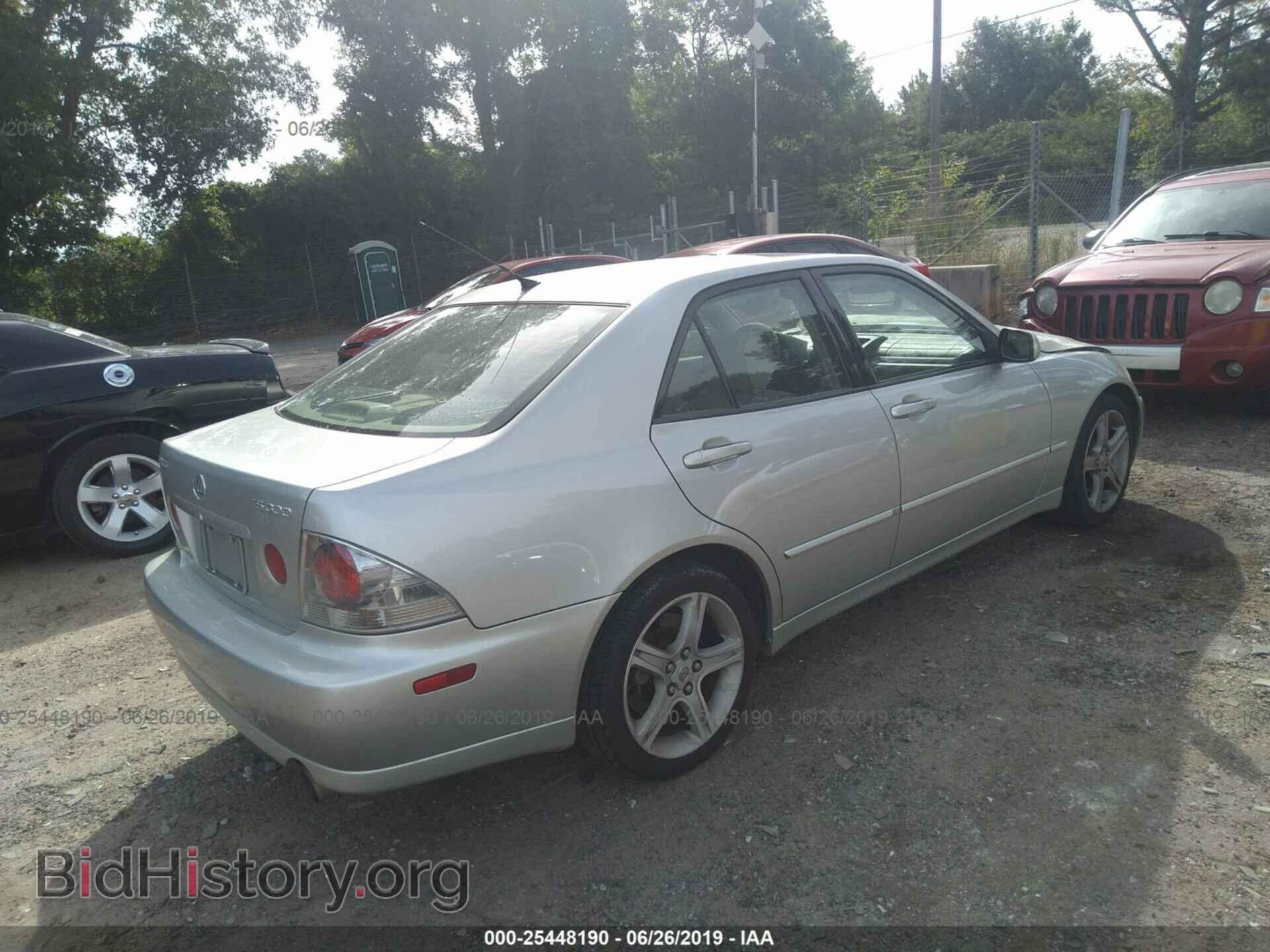 2002 LEXUS IS - VIN: JTHBD192820038360 - Photo 4