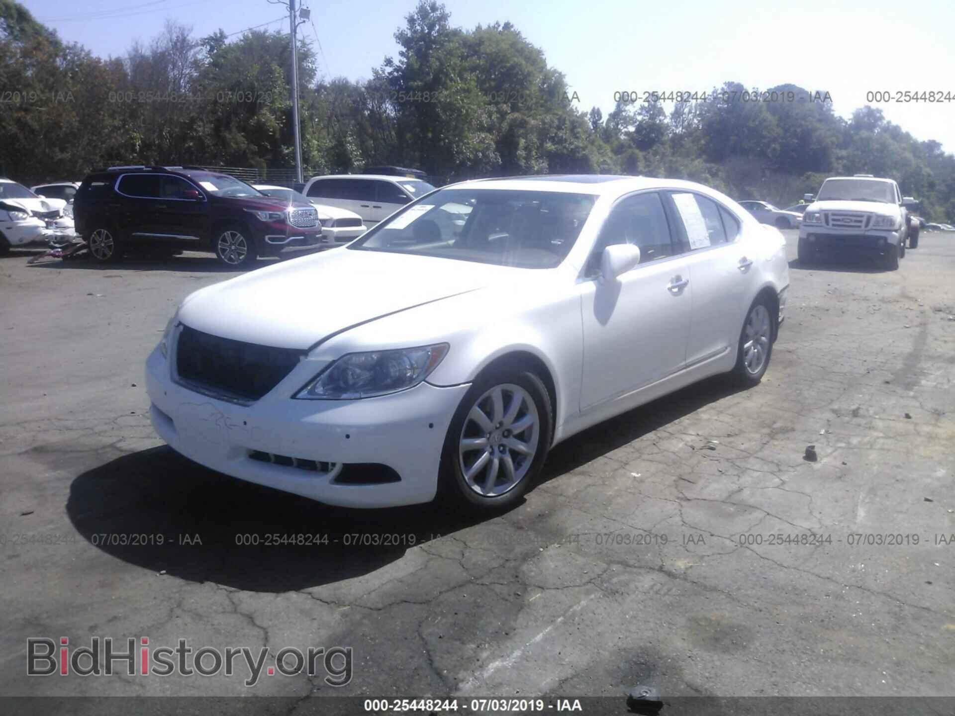 2007 LEXUS LS - VIN: JTHBL46F975030080 - Photo 2