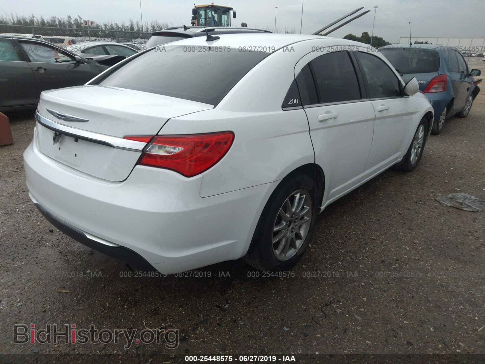 2012 CHRYSLER 200 - VIN: 1C3CCBAB8CN281914 - Фото 4
