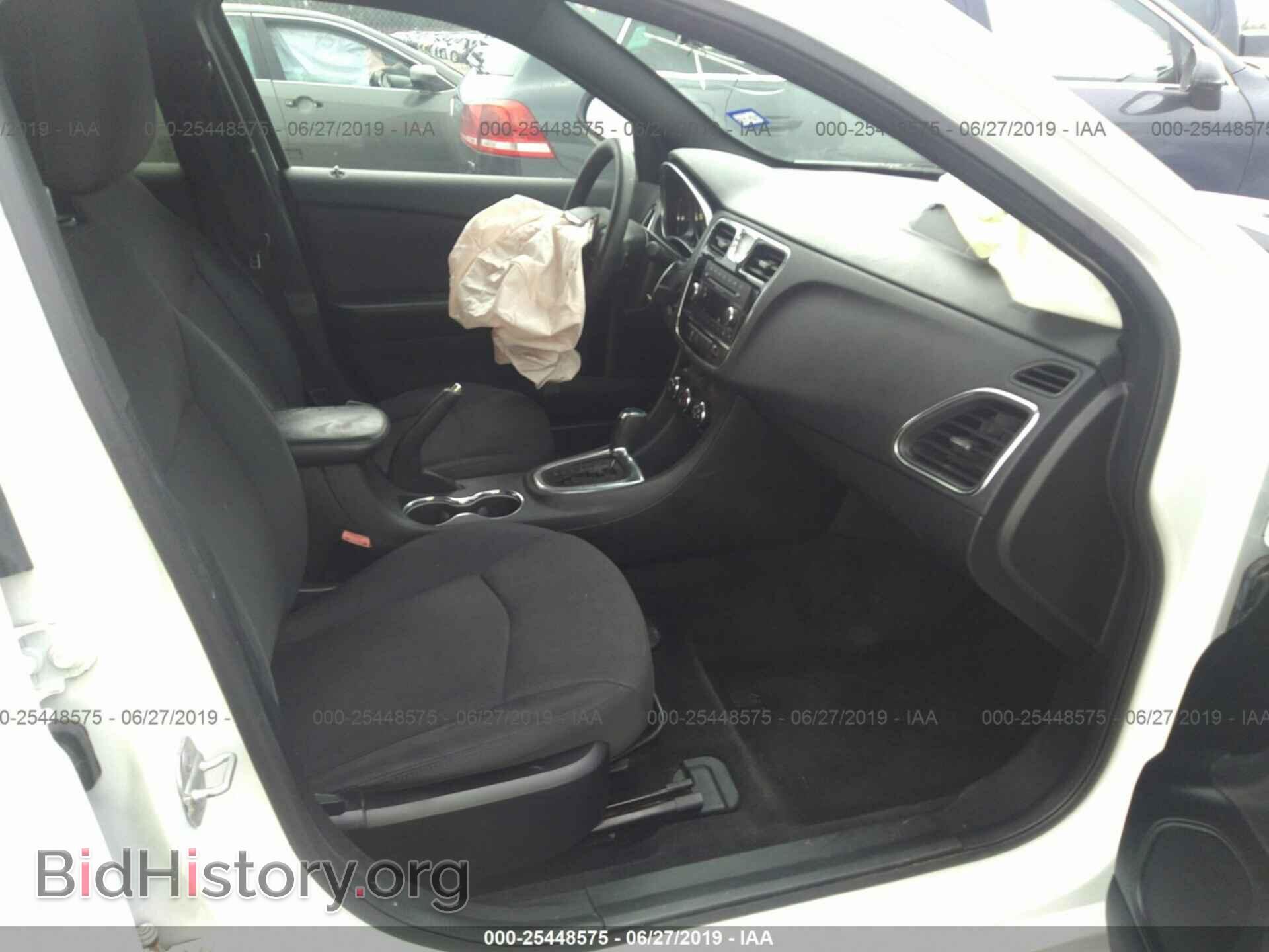 2012 CHRYSLER 200 - VIN: 1C3CCBAB8CN281914 - Фото 5
