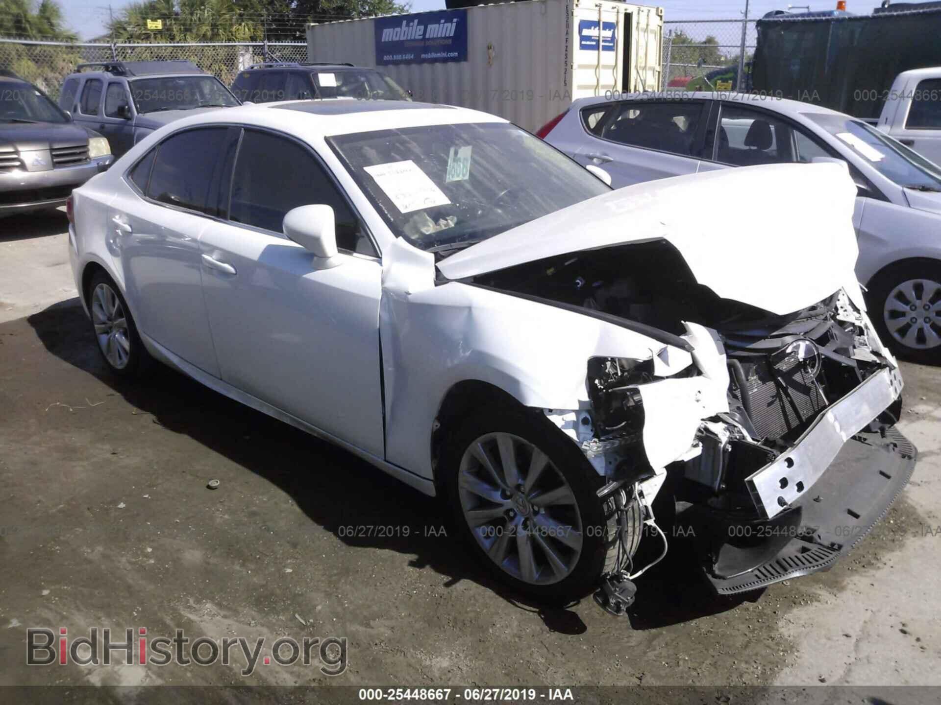 Фотография JTHBA1D28G5018023 - LEXUS IS 2016
