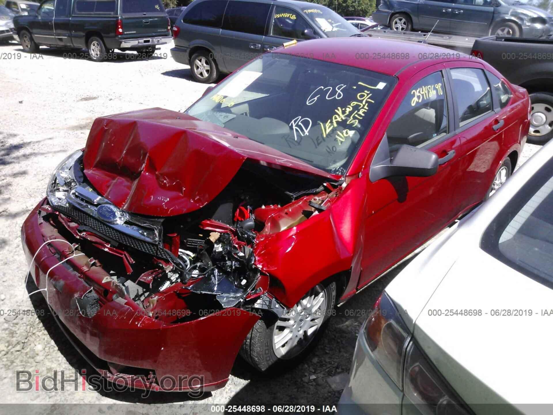 2010 FORD FOCUS - VIN: 1FAHP3FN0AW261832 - Фото 2