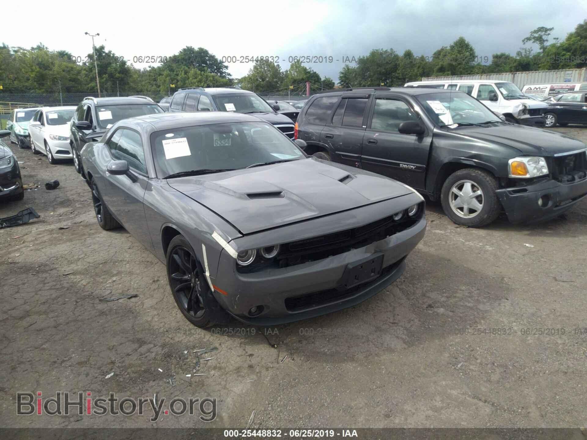Фотография 2C3CDZAG0JH178347 - DODGE CHALLENGER 2018