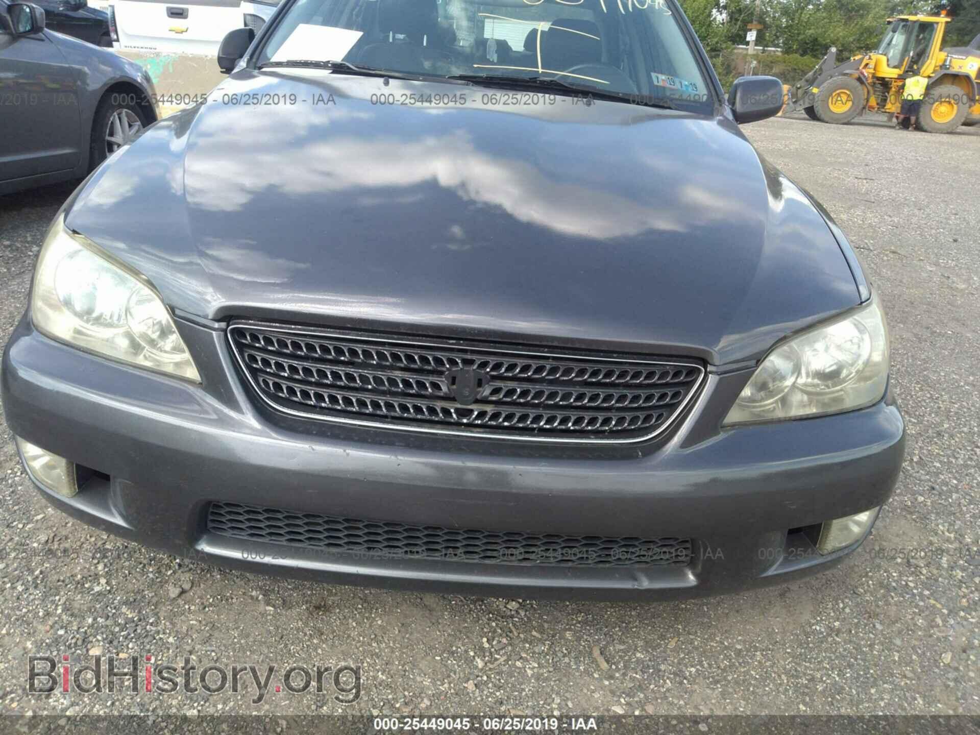 2002 LEXUS IS - VIN: JTHBD192X20040708 - Photo 6