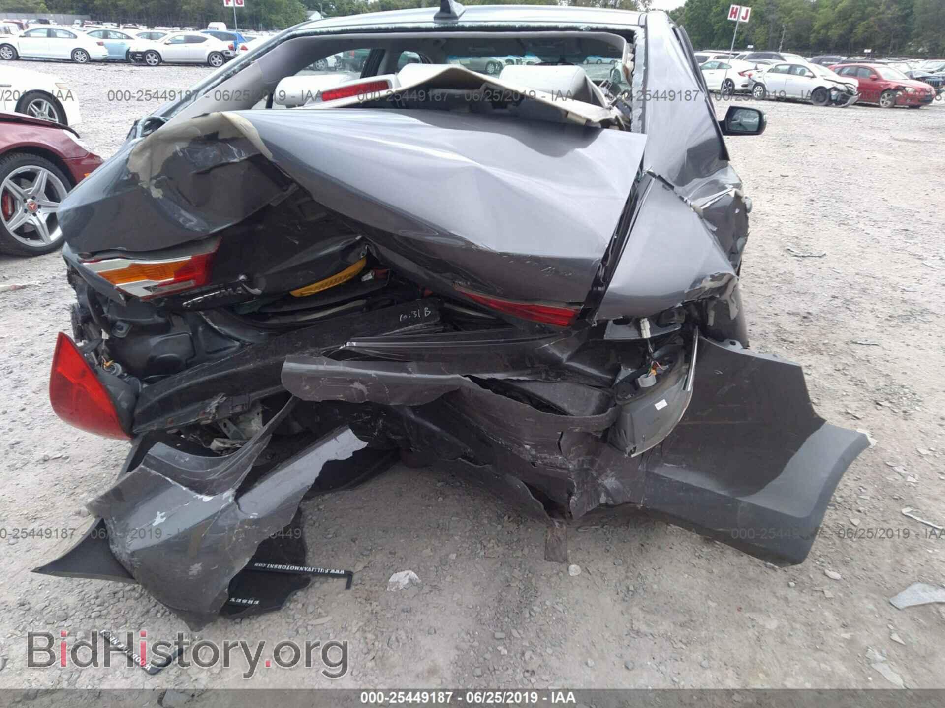2009 KIA OPTIMA - VIN: KNAGE228195310766 - Фото 6