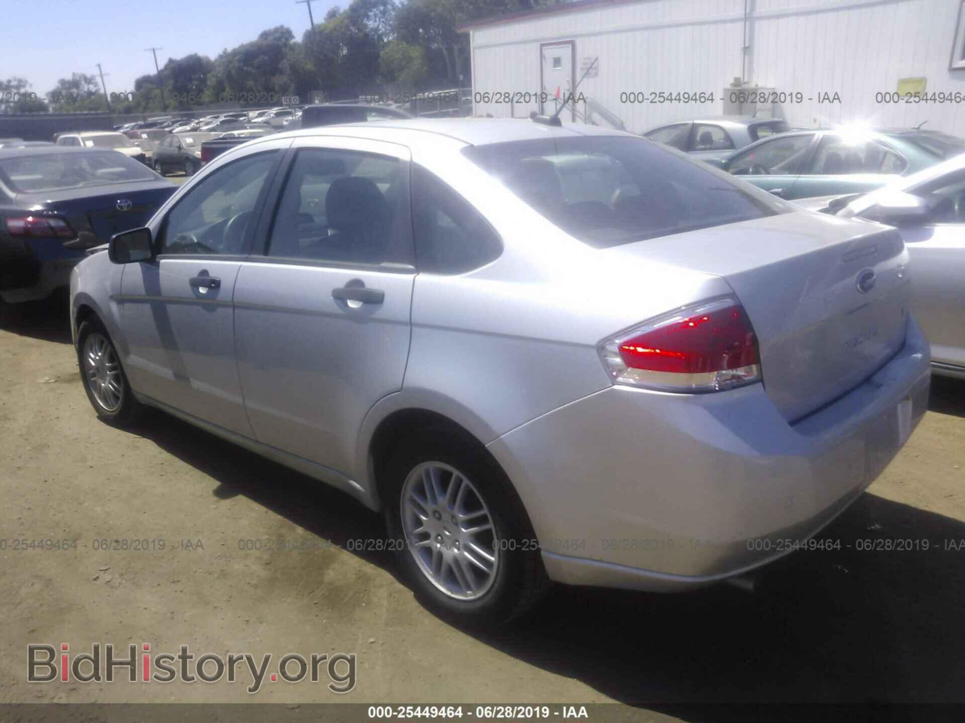 2011 FORD FOCUS - VIN: 1FAHP3FN2BW180882 - Фото 3