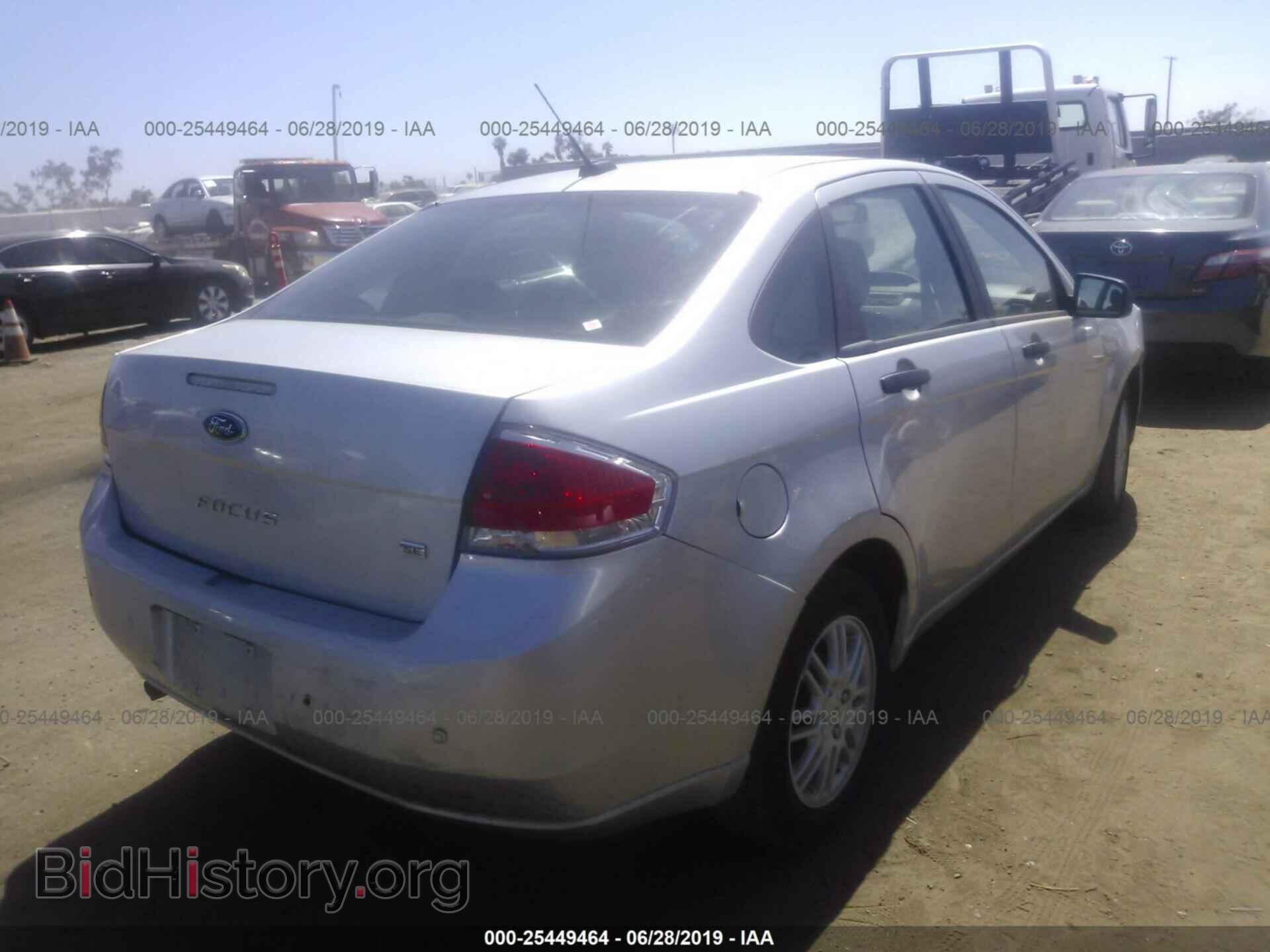 2011 FORD FOCUS - VIN: 1FAHP3FN2BW180882 - Фото 4