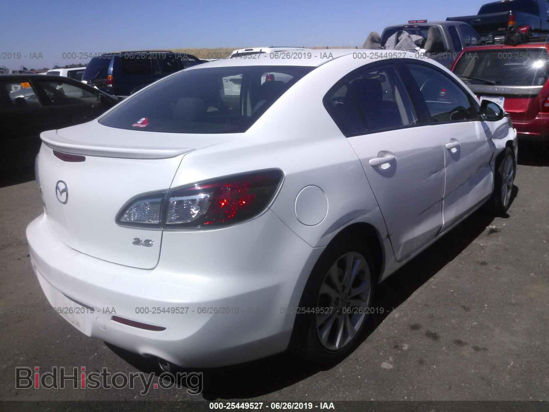 2011 MAZDA 3 - VIN: JM1BL1U65B1416871 - Photo 4