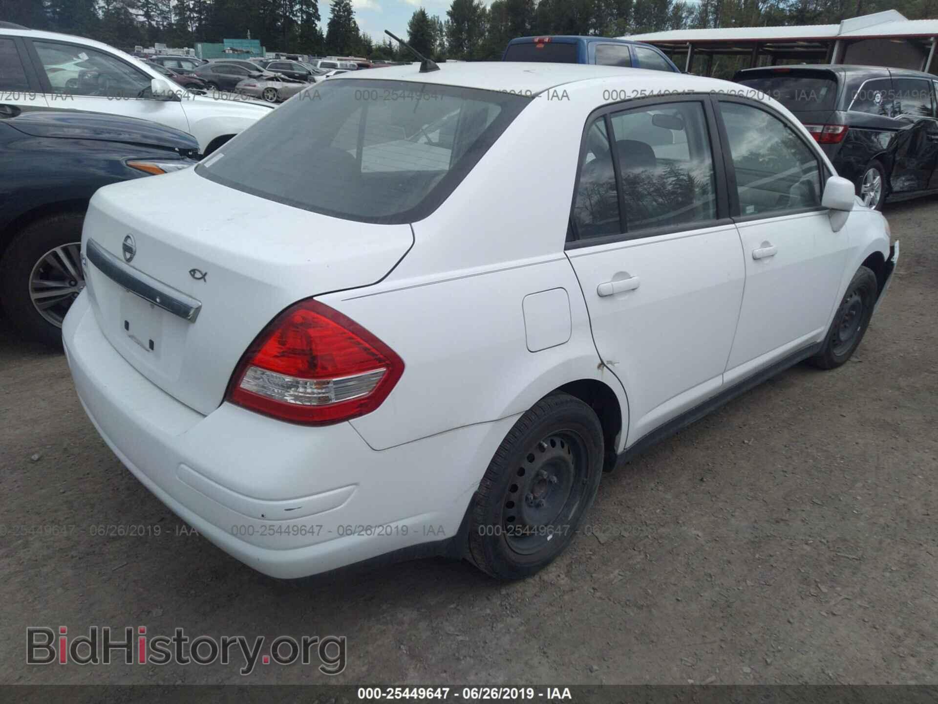2009 NISSAN VERSA - VIN: 3N1BC11EX9L500718 - Фото 4