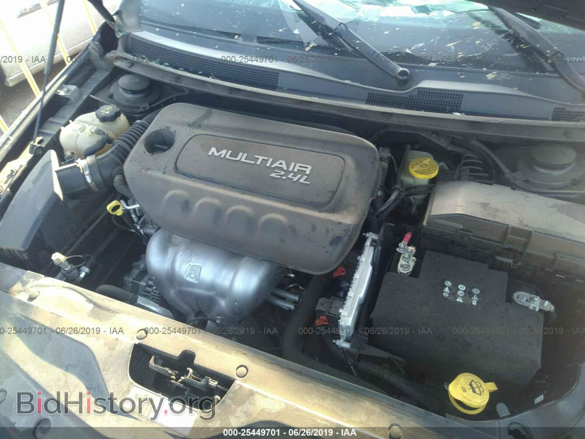 2016 CHRYSLER 200 - VIN: 1C3CCCAB6GN170290 - Фото 10