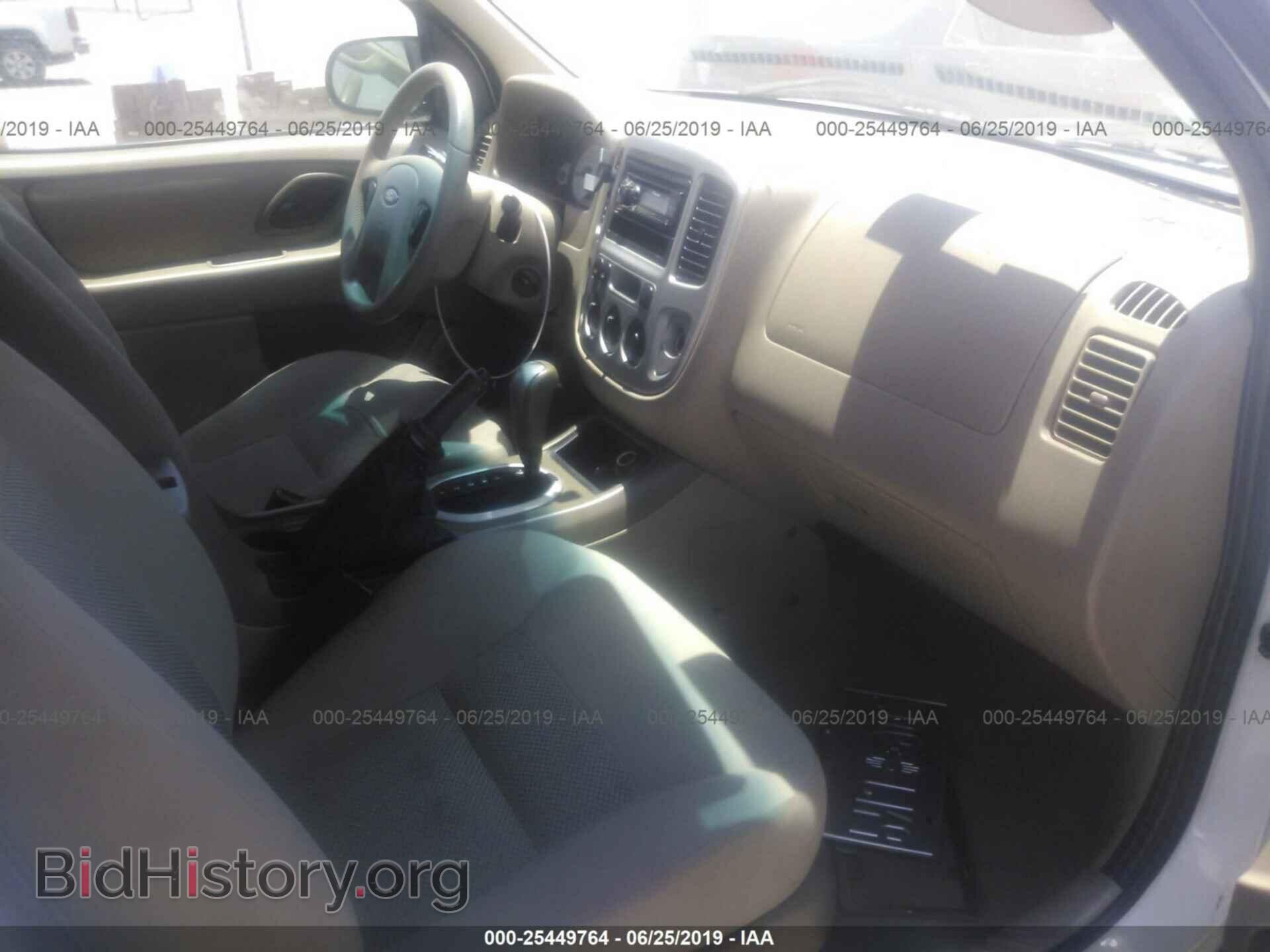 2005 FORD ESCAPE - VIN: 1FMYU03105KB41993 - Photo 5