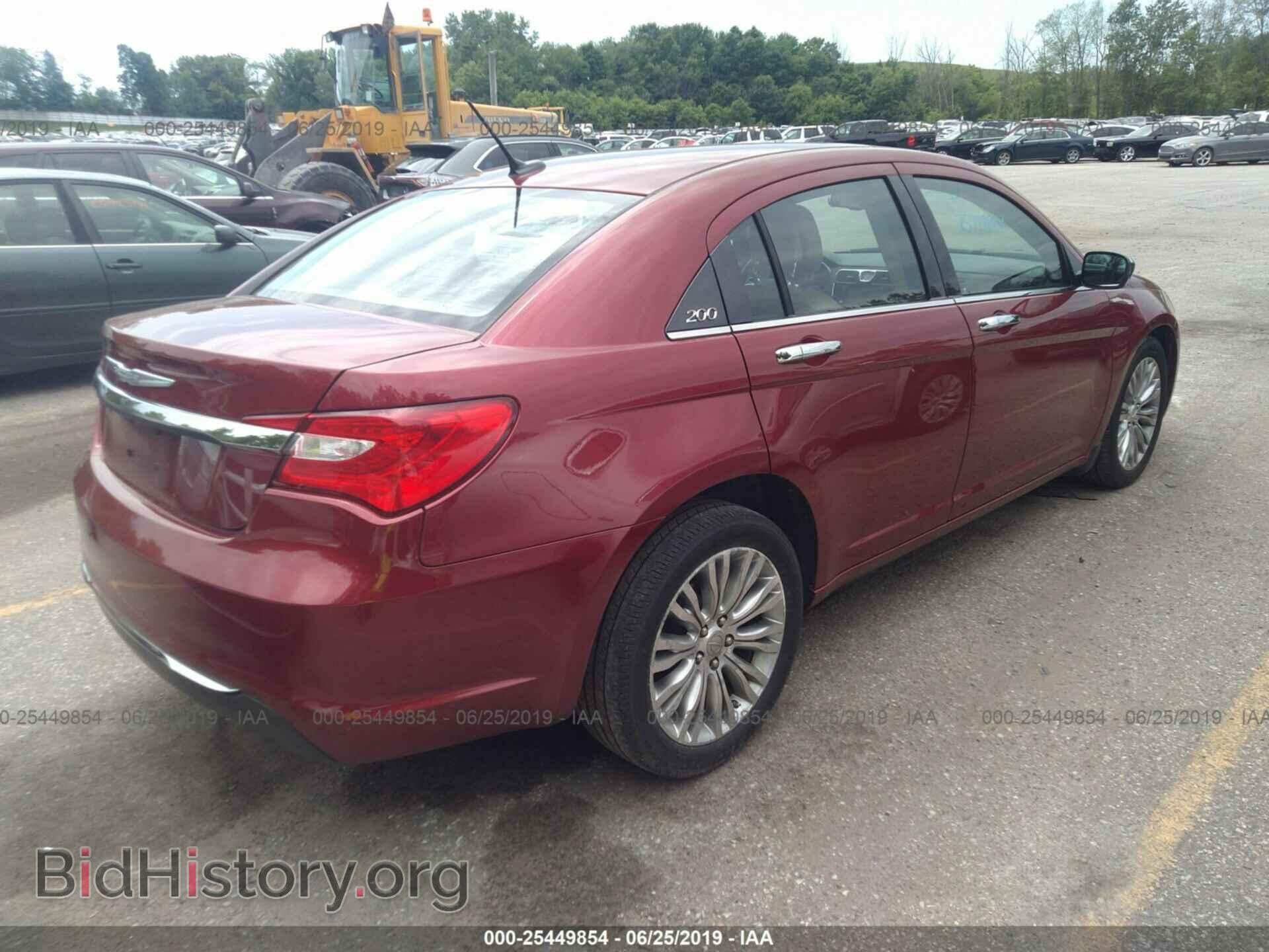 2013 CHRYSLER 200 - VIN: 1C3CCBCG7DN515602 - Photo 4
