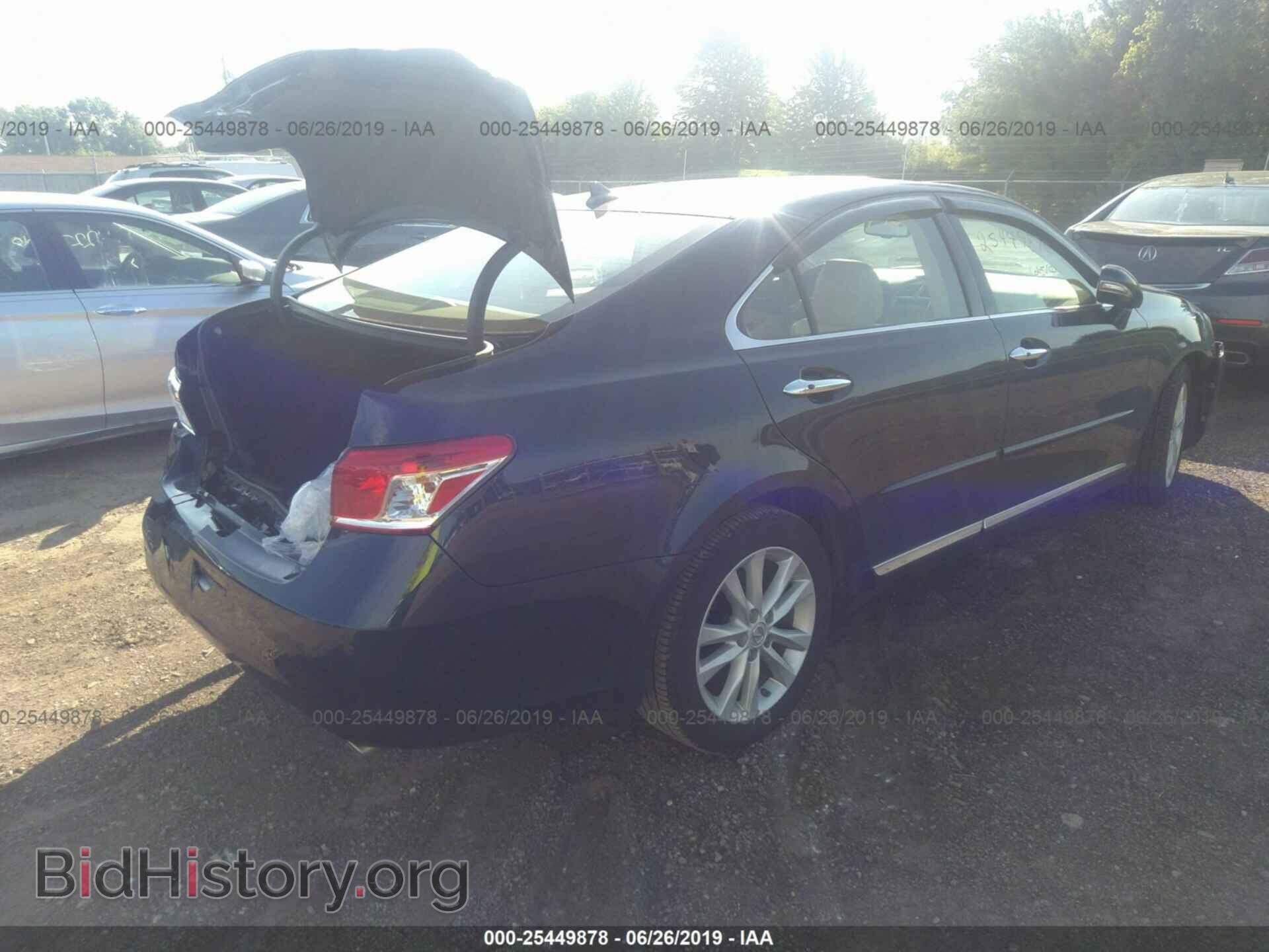 2011 LEXUS ES - VIN: JTHBK1EG6B2426800 - Фото 4