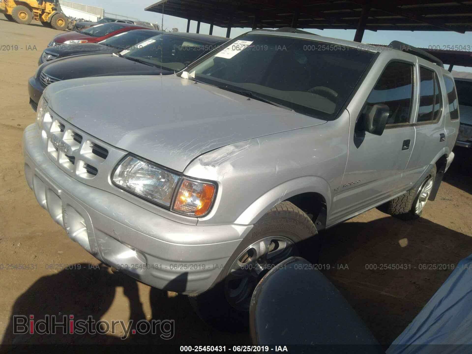 2000 ISUZU RODEO - VIN: 4S2CK58W5Y4307332 - Photo 2