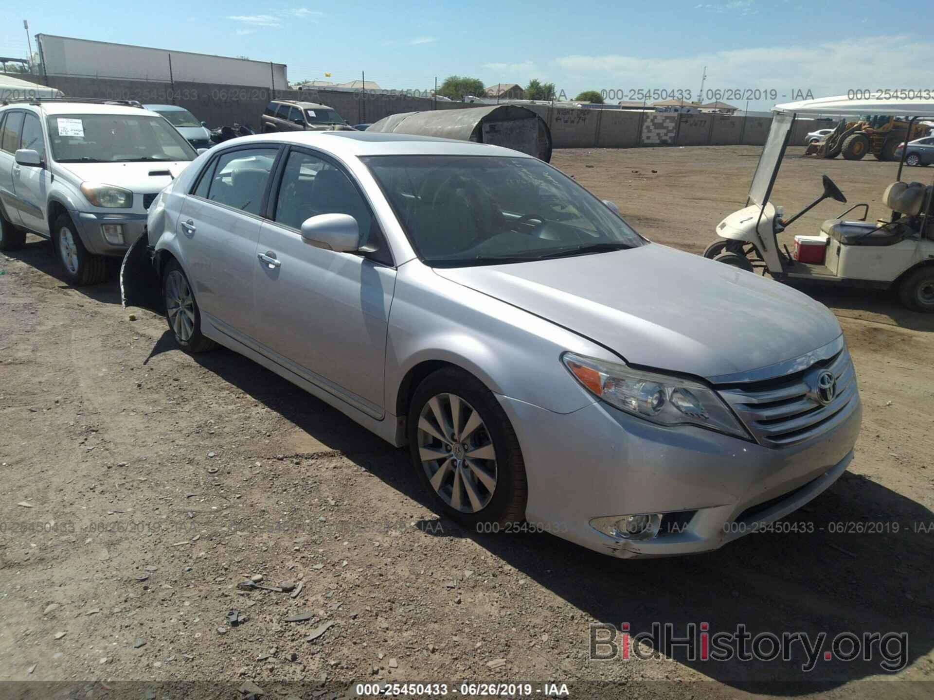 Photo 4T1BK3DB1BU413438 - TOYOTA AVALON 2011