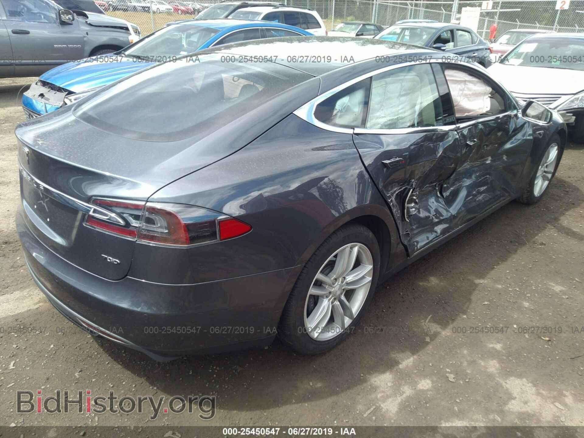 2015 TESLA MODEL S - VIN: 5YJSA1E26FF118733 - Фото 4
