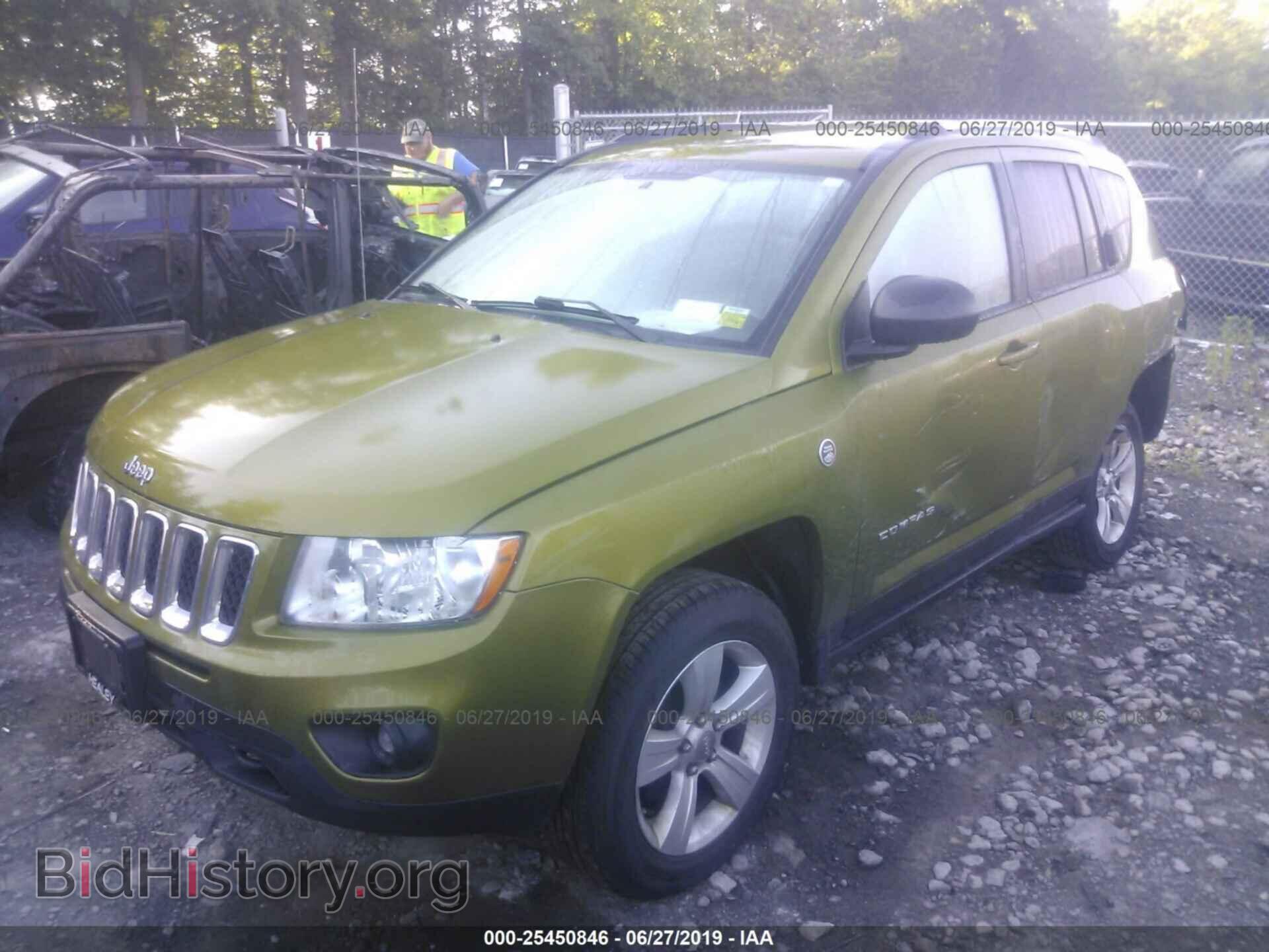 2012 JEEP COMPASS - VIN: 1C4NJDEB4CD665579 - Photo 2