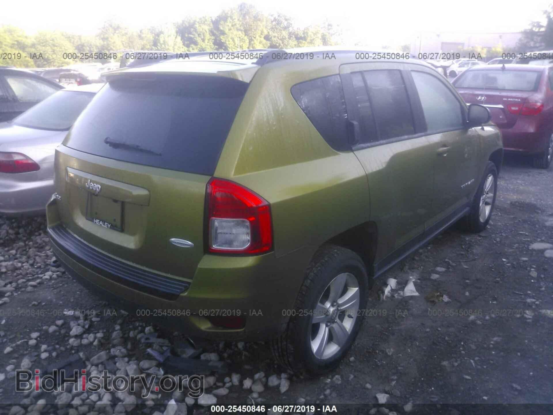 2012 JEEP COMPASS - VIN: 1C4NJDEB4CD665579 - Photo 4