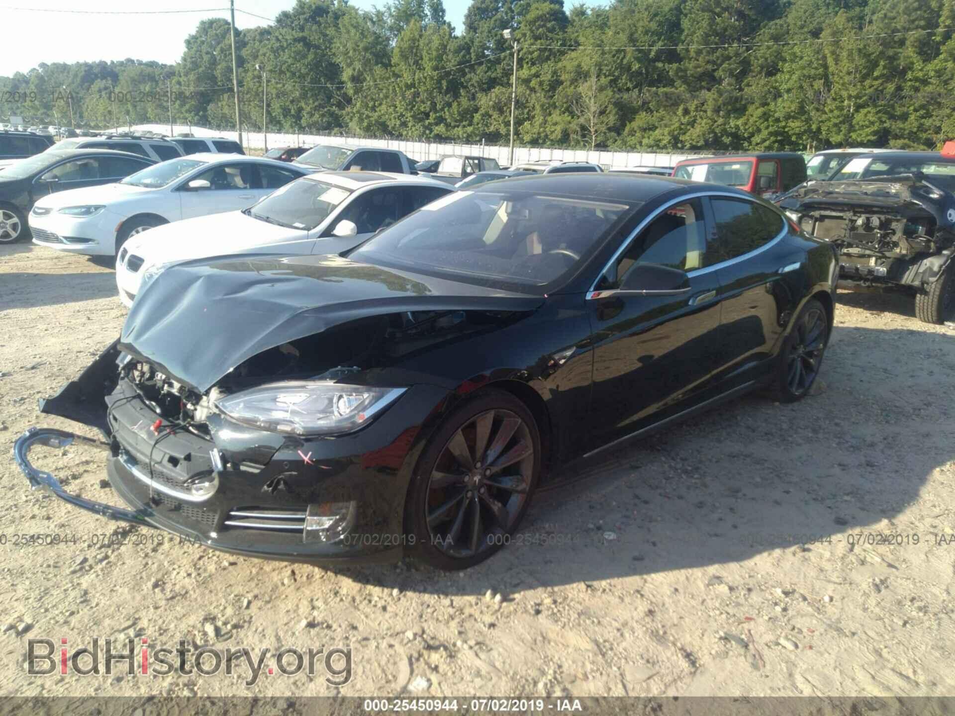 2013 TESLA MODEL S - VIN: 5YJSA1DP2DFP28347 - Фото 2