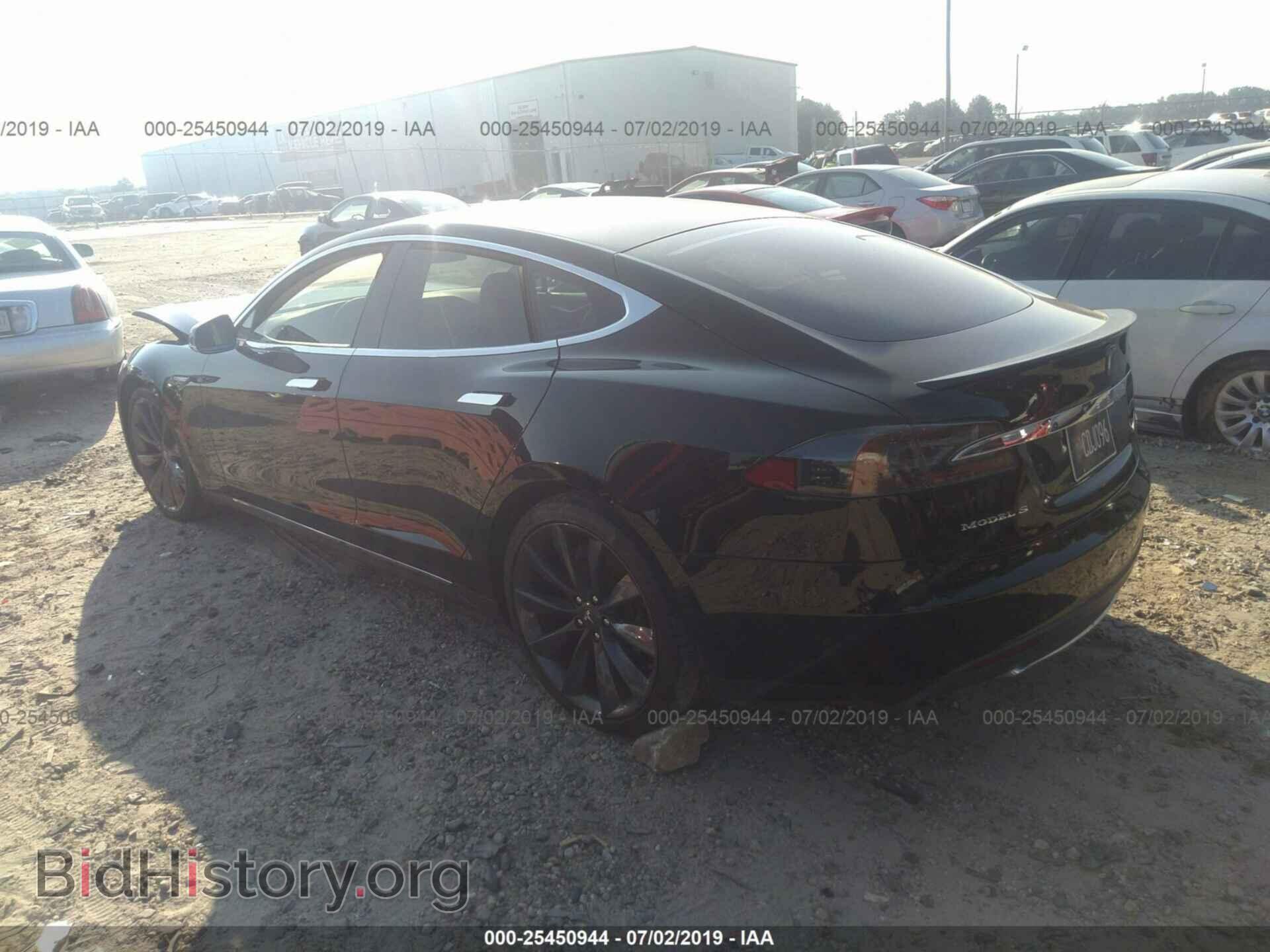 2013 TESLA MODEL S - VIN: 5YJSA1DP2DFP28347 - Фото 3