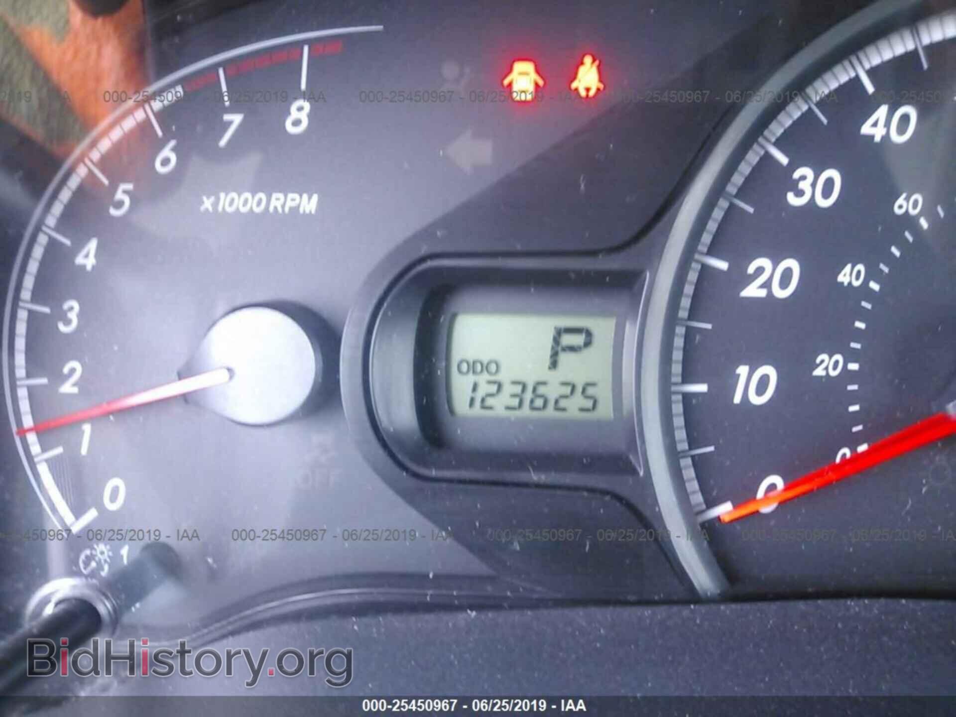 2011 TOYOTA SIENNA - VIN: 5TDKK3DC6BS067131 - Фото 7