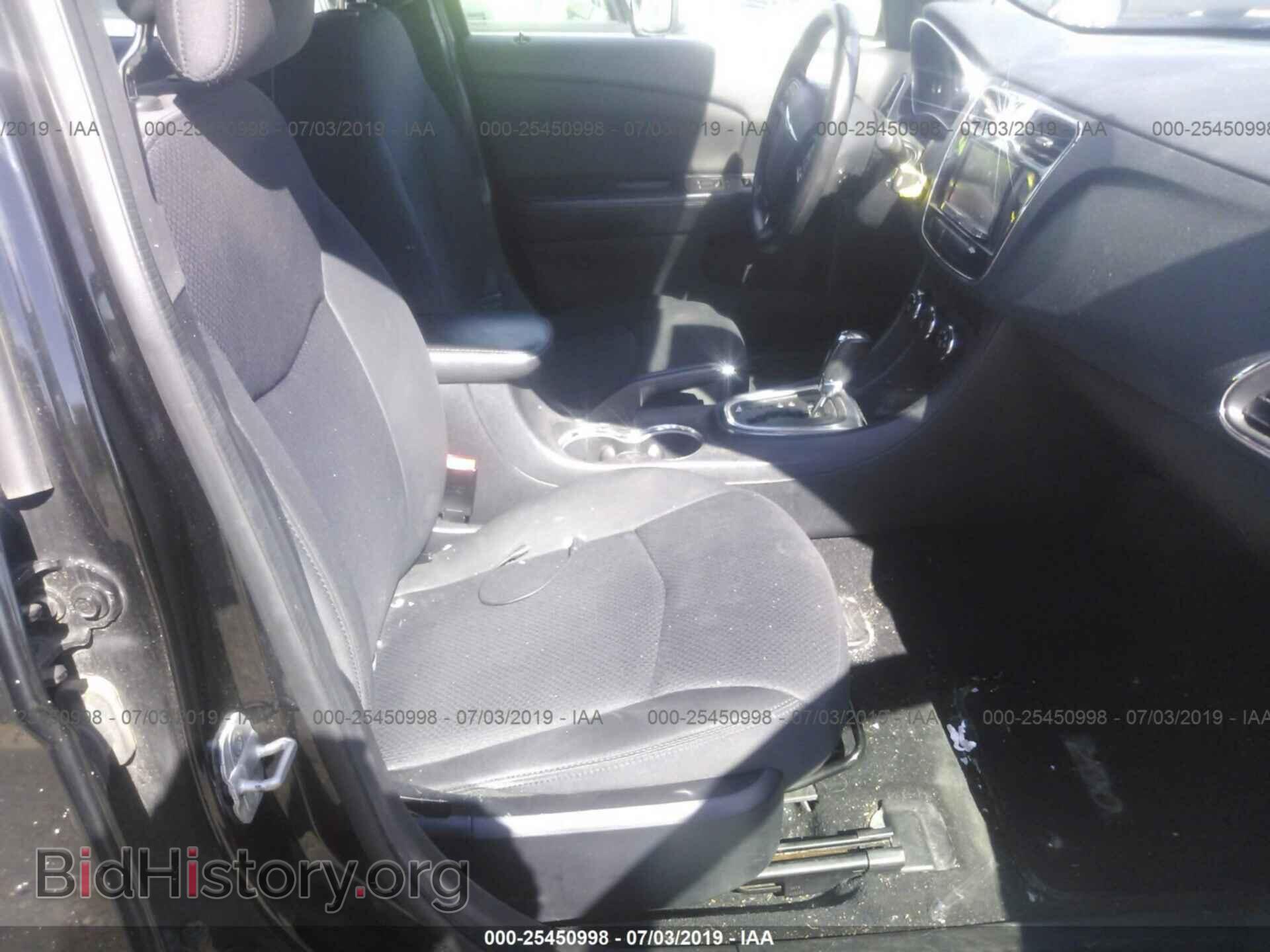 2013 CHRYSLER 200 - VIN: 1C3CCBAB7DN560904 - Photo 5