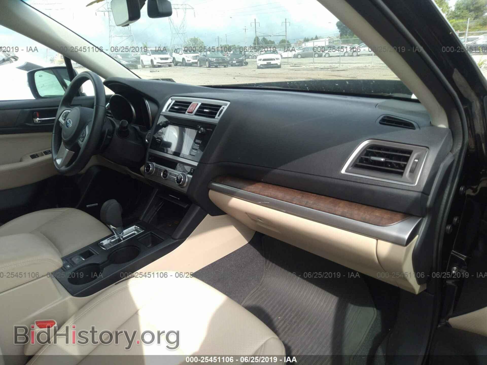 2017 SUBARU OUTBACK - VIN: 4S4BSANC4H3258197 - Фото 5