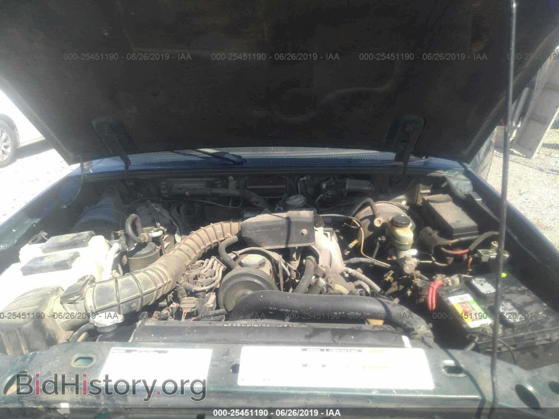 1998 MAZDA B2500 - VIN: 4F4YR12C0WTM01648 - Фото 10