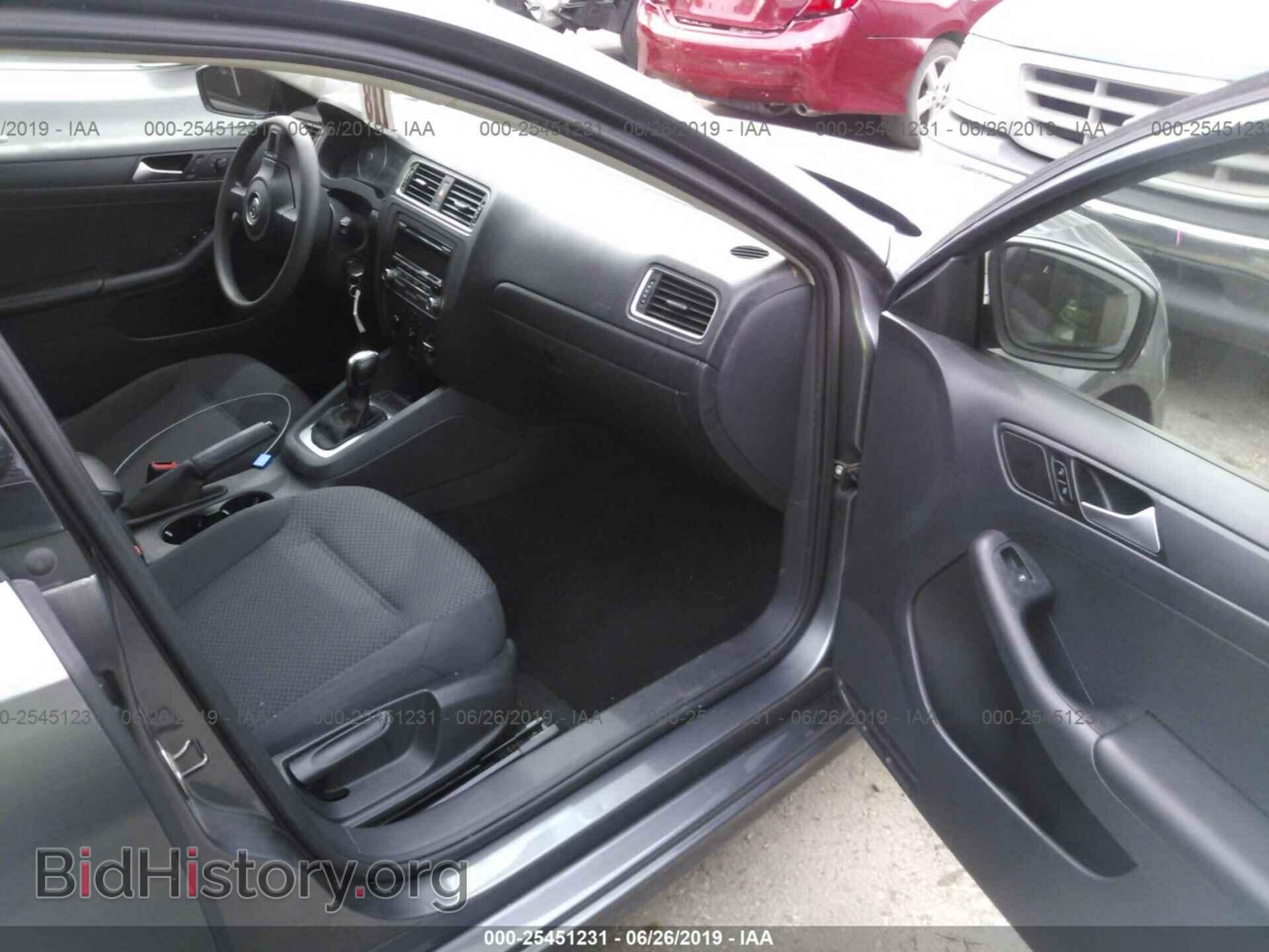 2014 VOLKSWAGEN JETTA - VIN: 3VWLL7AJ1EM323074 - Фото 5