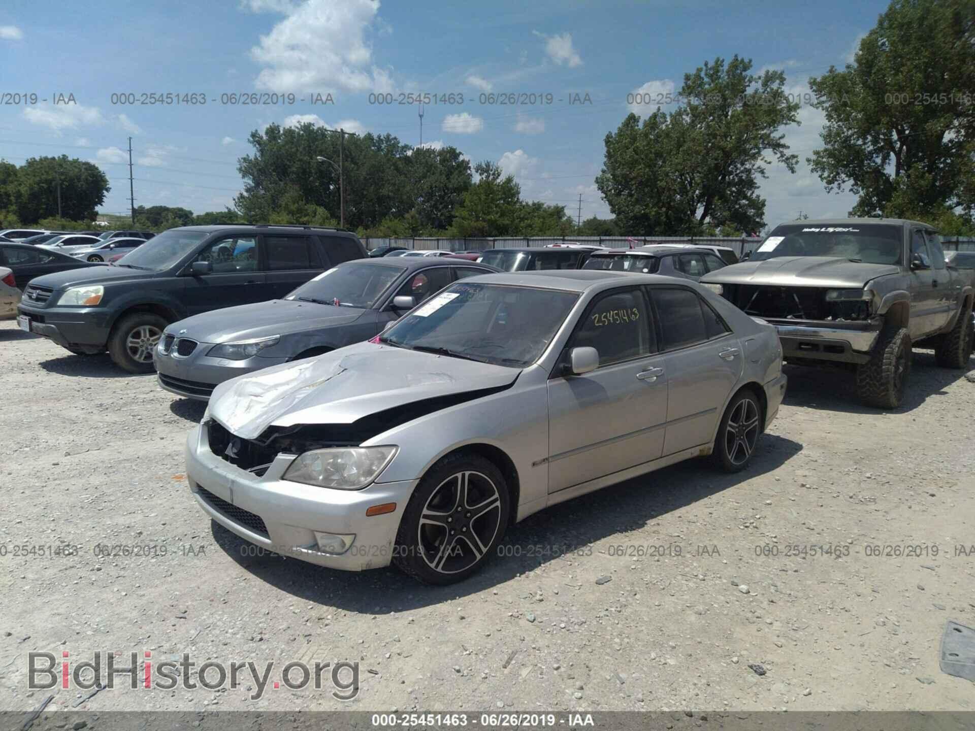 2001 LEXUS IS - VIN: JTHBD182810016990 - Photo 2
