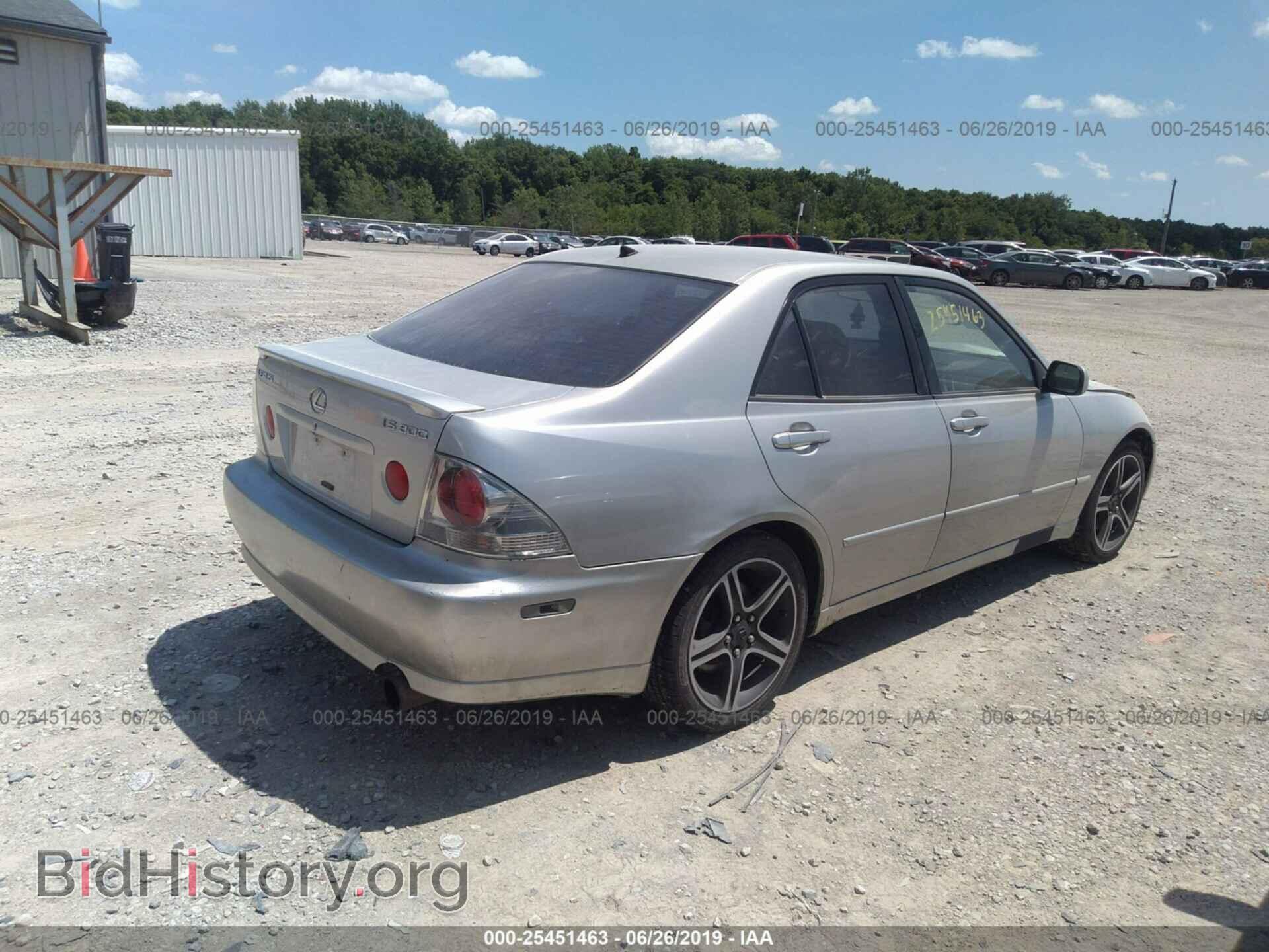 2001 LEXUS IS - VIN: JTHBD182810016990 - Photo 4