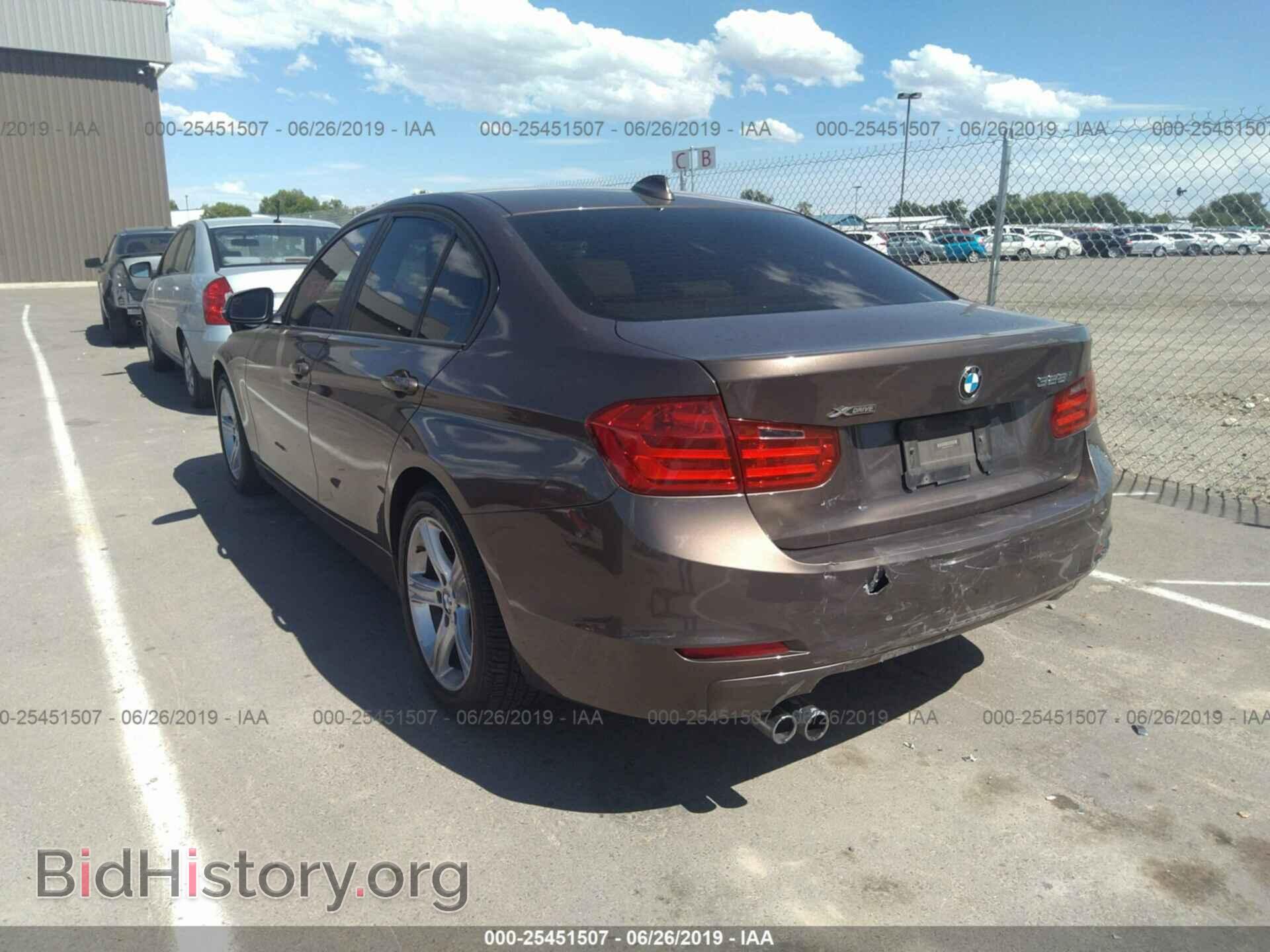 2013 BMW 328 - VIN: WBA3B3C56DF536371 - Фото 3