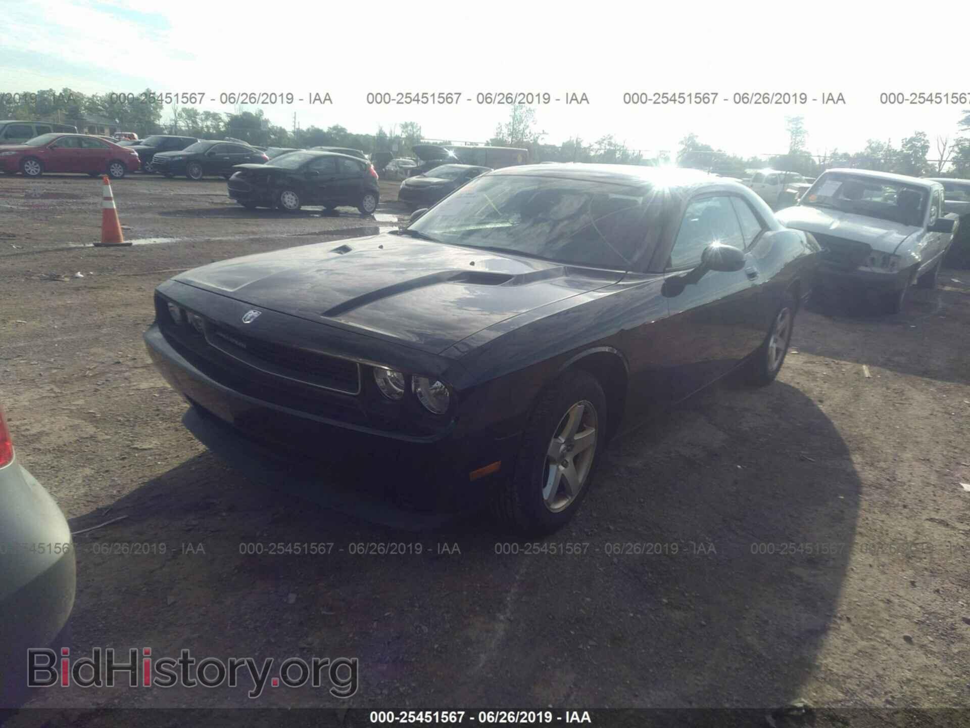 2010 DODGE CHALLENGER - VIN: 2B3CJ4DV2AH323388 - Фото 2