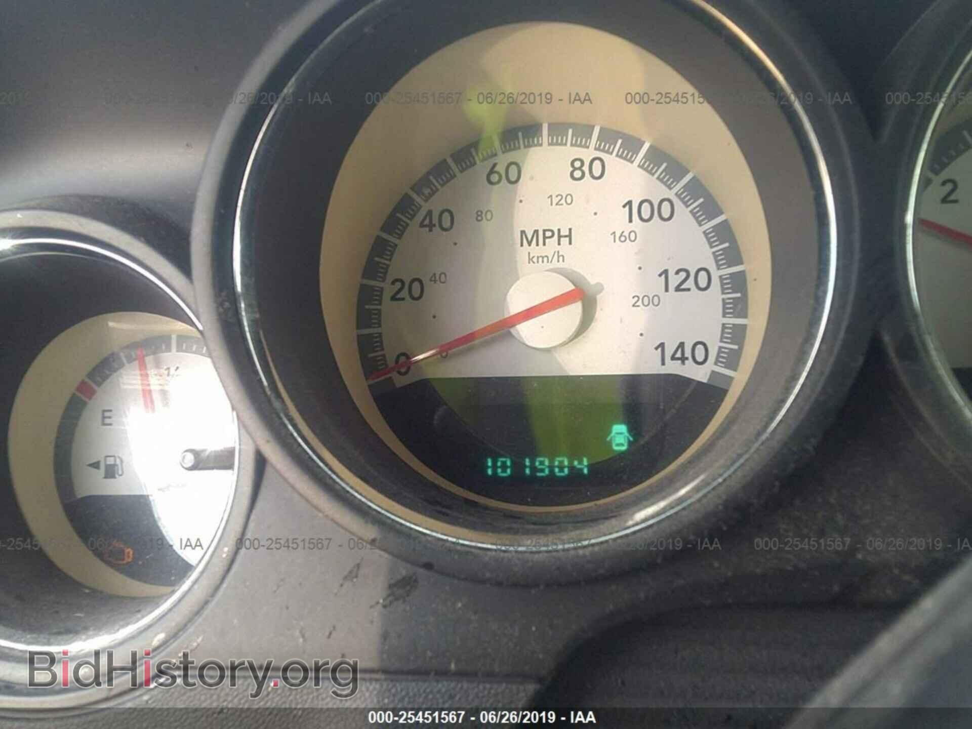 2010 DODGE CHALLENGER - VIN: 2B3CJ4DV2AH323388 - Фото 7