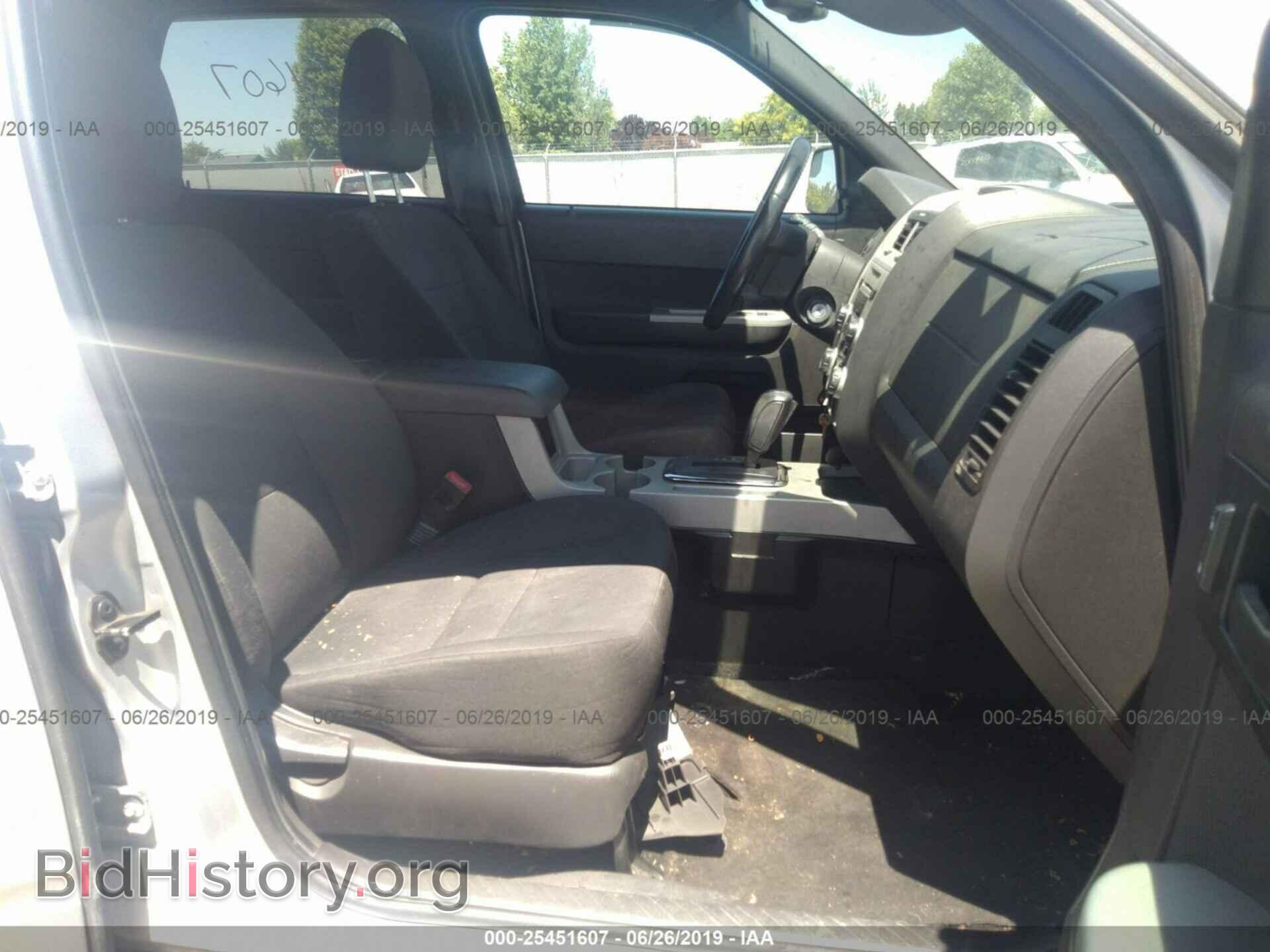 2011 FORD ESCAPE - VIN: 1FMCU9D7XBKB66932 - Фото 5