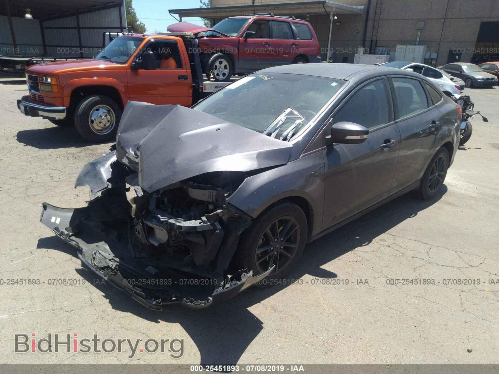 2017 FORD FOCUS - VIN: 1FADP3FE7HL238901 - Фото 2
