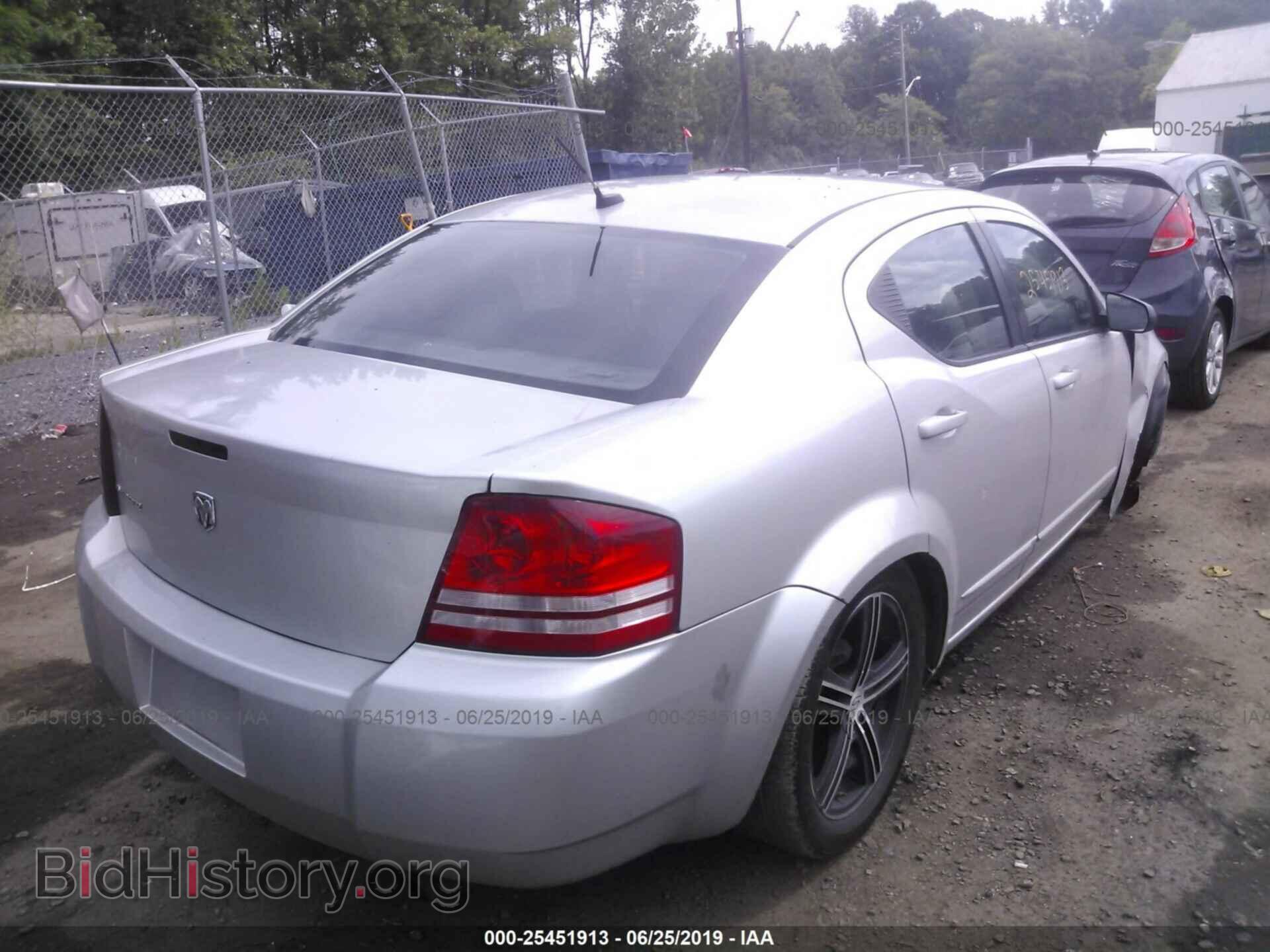 2008 DODGE AVENGER - VIN: 1B3LC46K18N670063 - Фото 4
