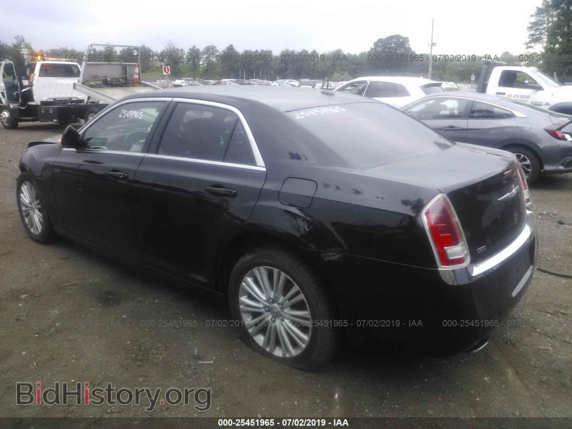 2014 CHRYSLER 300 - VIN: 2C3CCARGXEH379252 - Фото 3